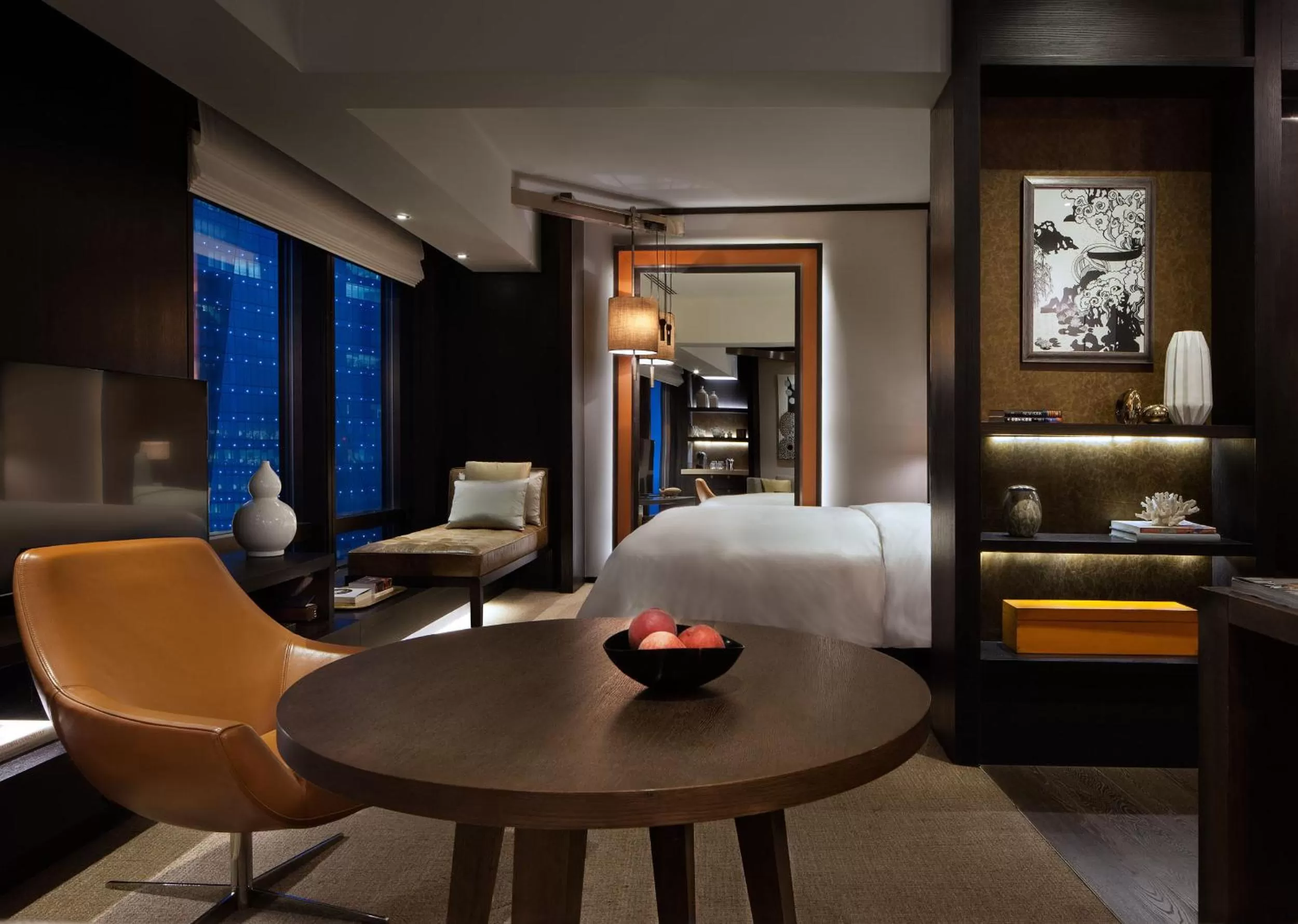 Photo of the whole room, Bed in Rosewood Beijing