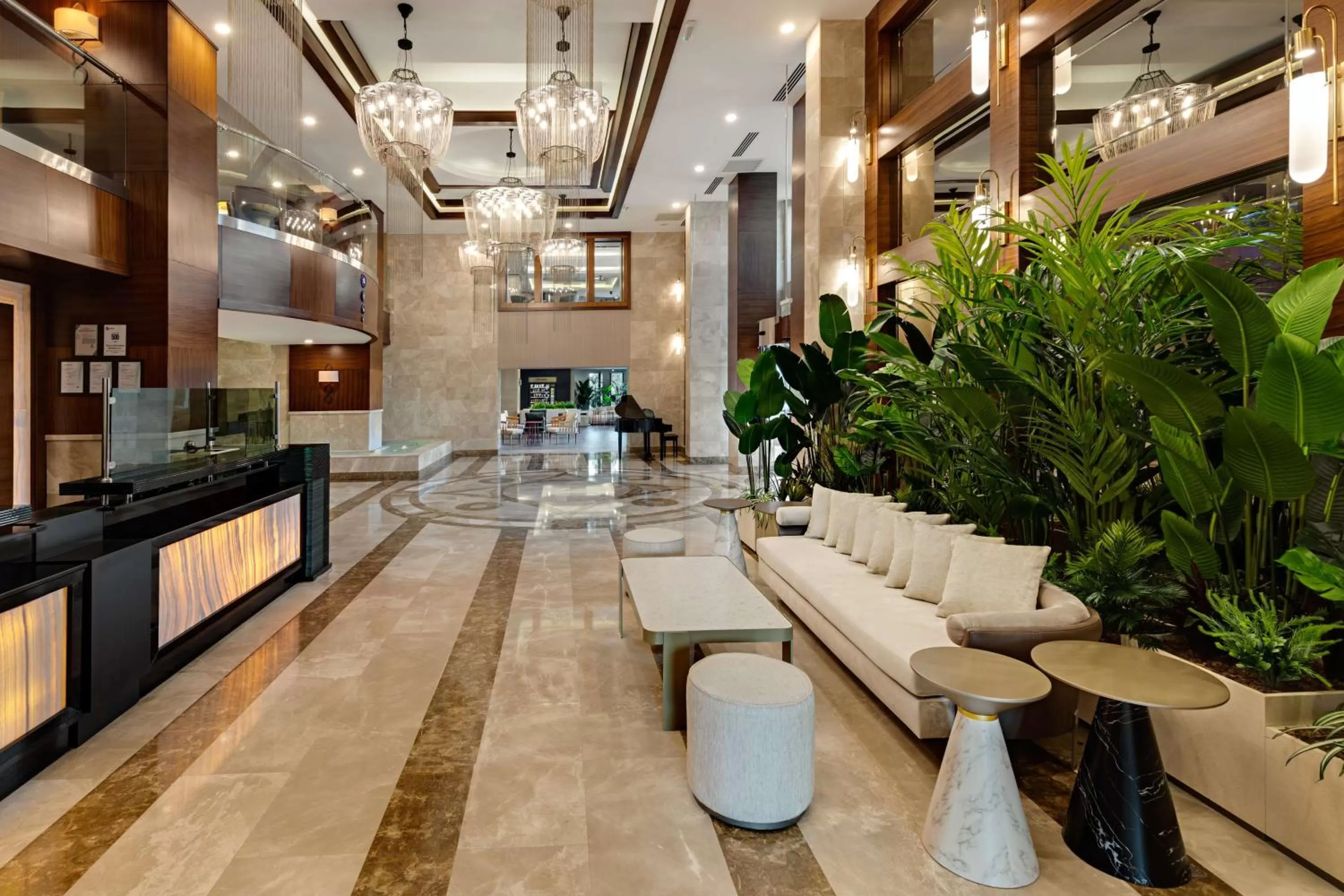 Lobby or reception in Doubletree by Hilton Van