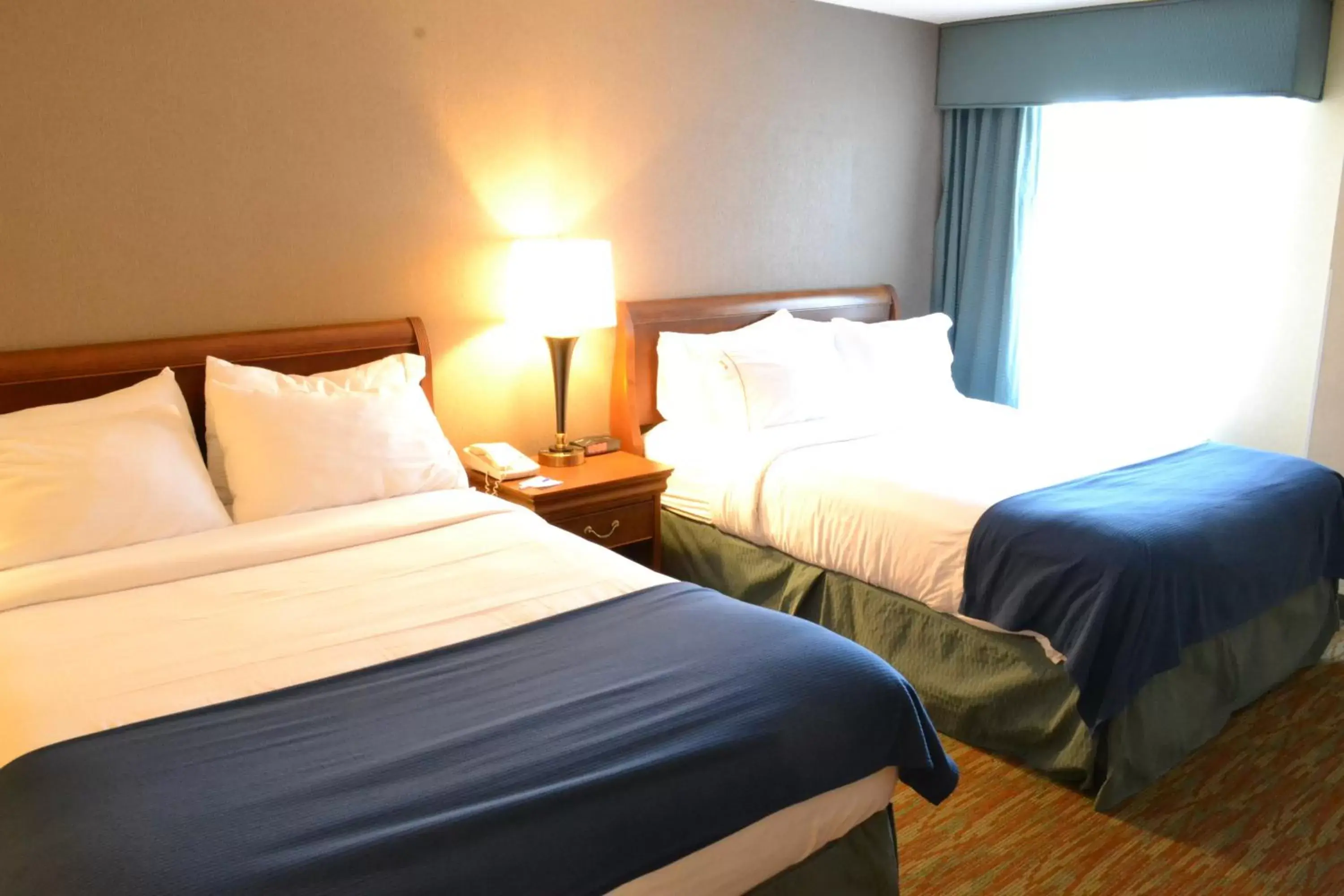 Standard Double Room with Two Double Beds in Holiday Inn Express Hotels Biddeford by IHG Standard Double Room with Two Double Beds in Holiday Inn Express Hotels Biddeford by IHG