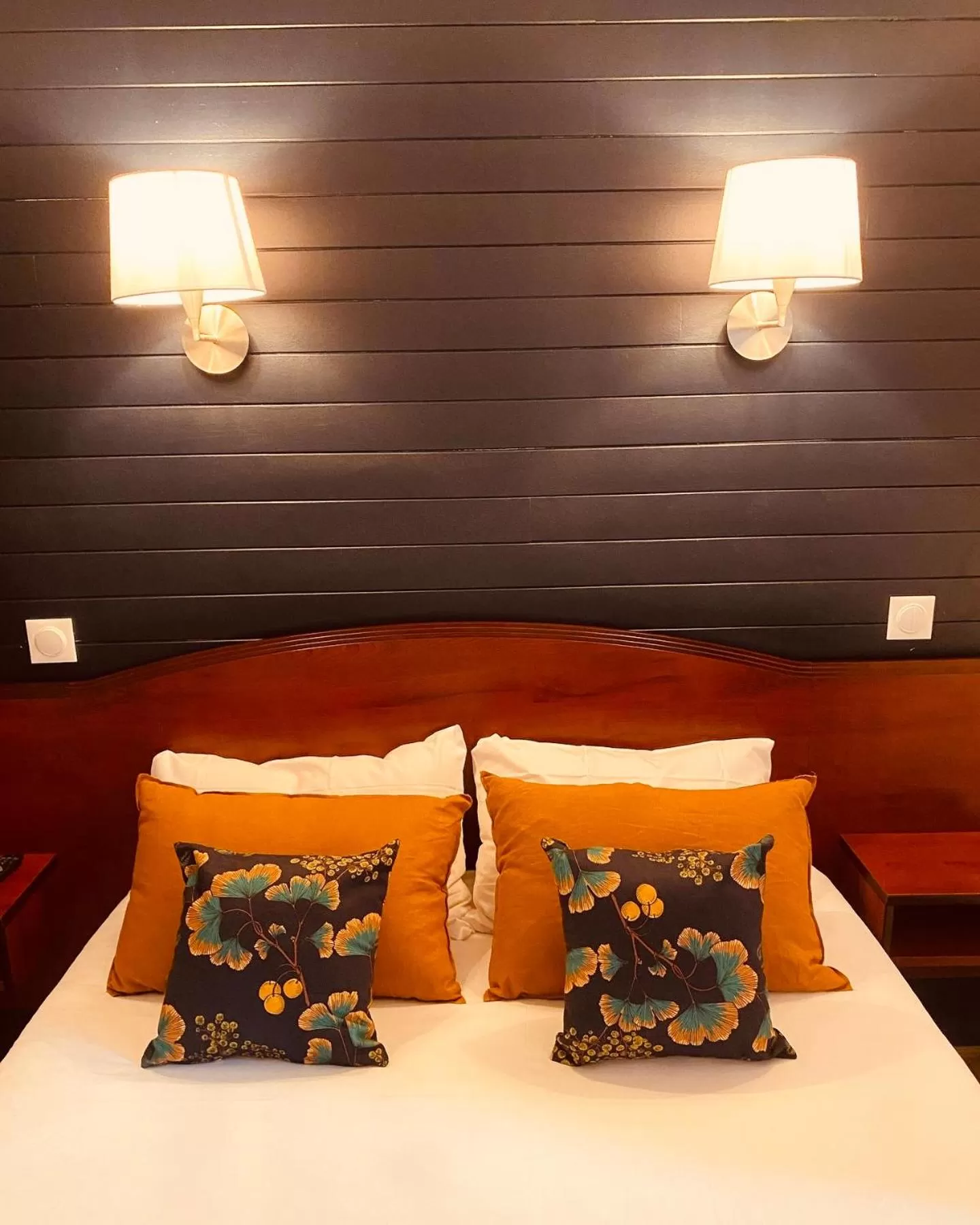 Bed in Grand Hotel De La Poste - Lyon Sud - Vienne