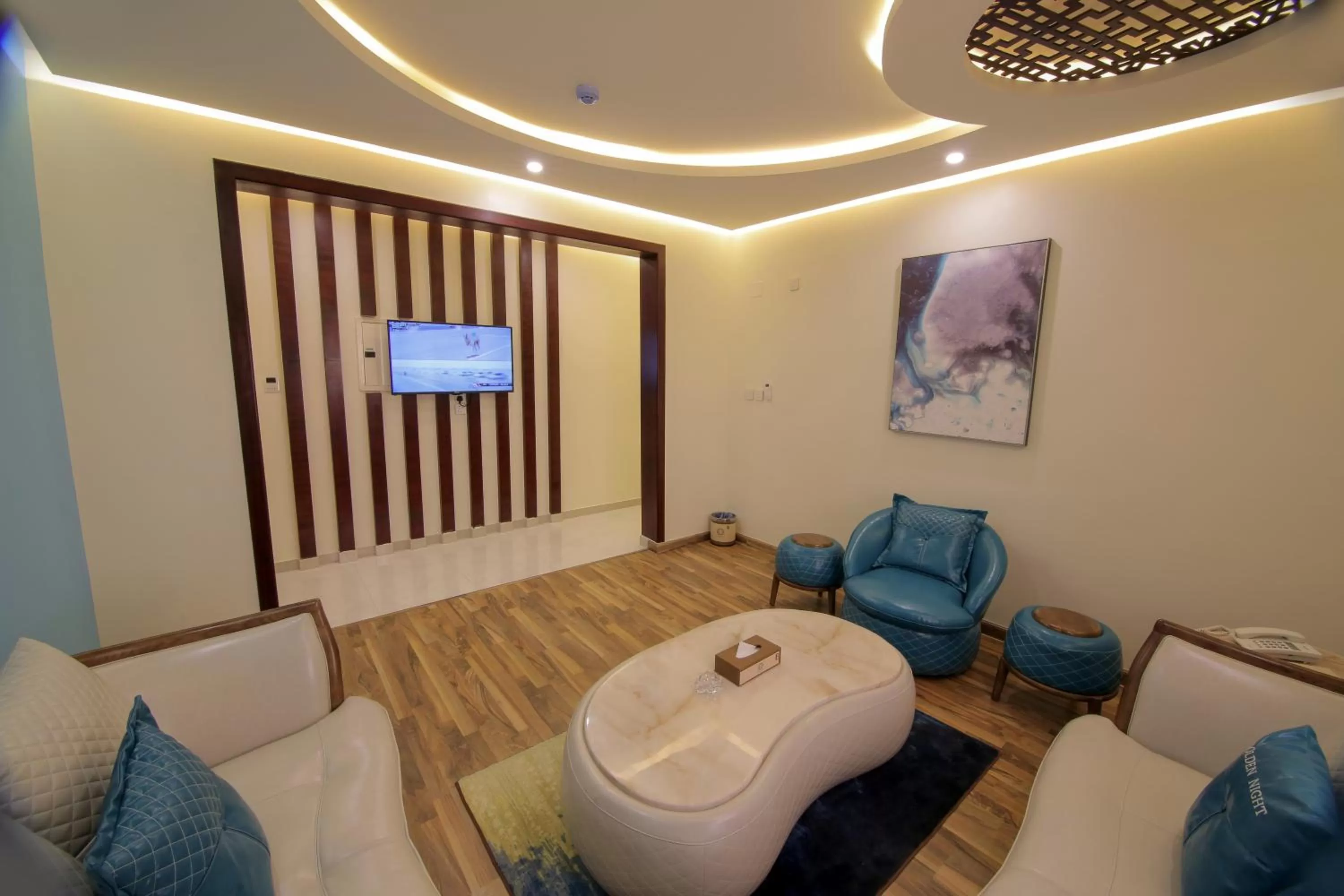 Seating area in فندق جولدن نايت Golden Night Hotel