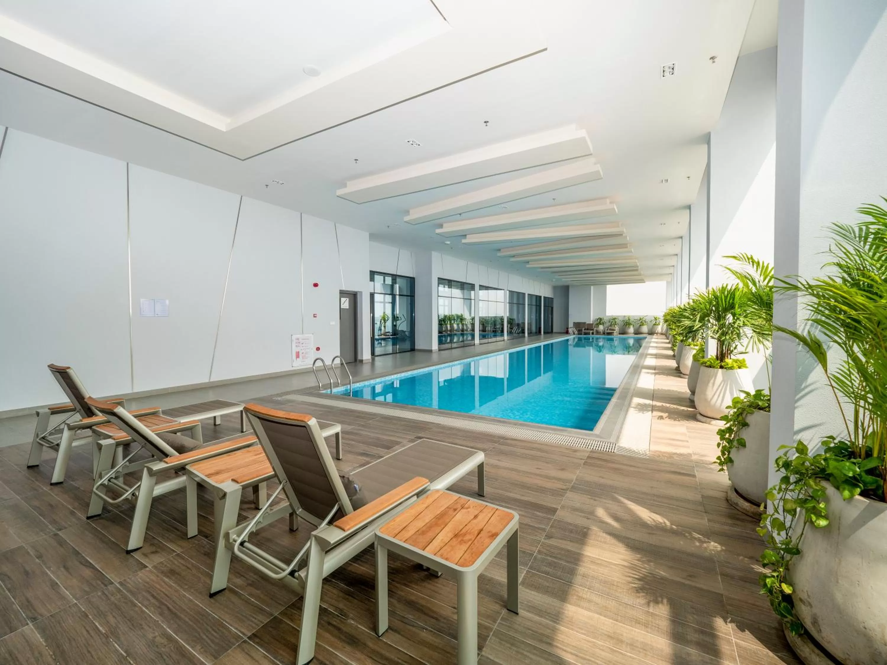 Swimming pool in The Bridge Club