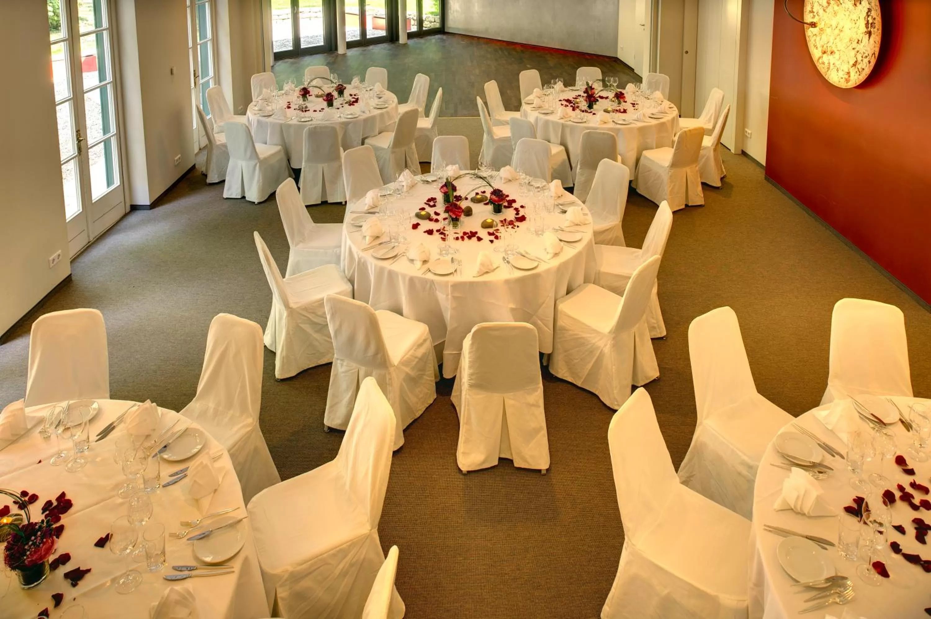 Restaurant/places to eat in Hardtwald Hotel