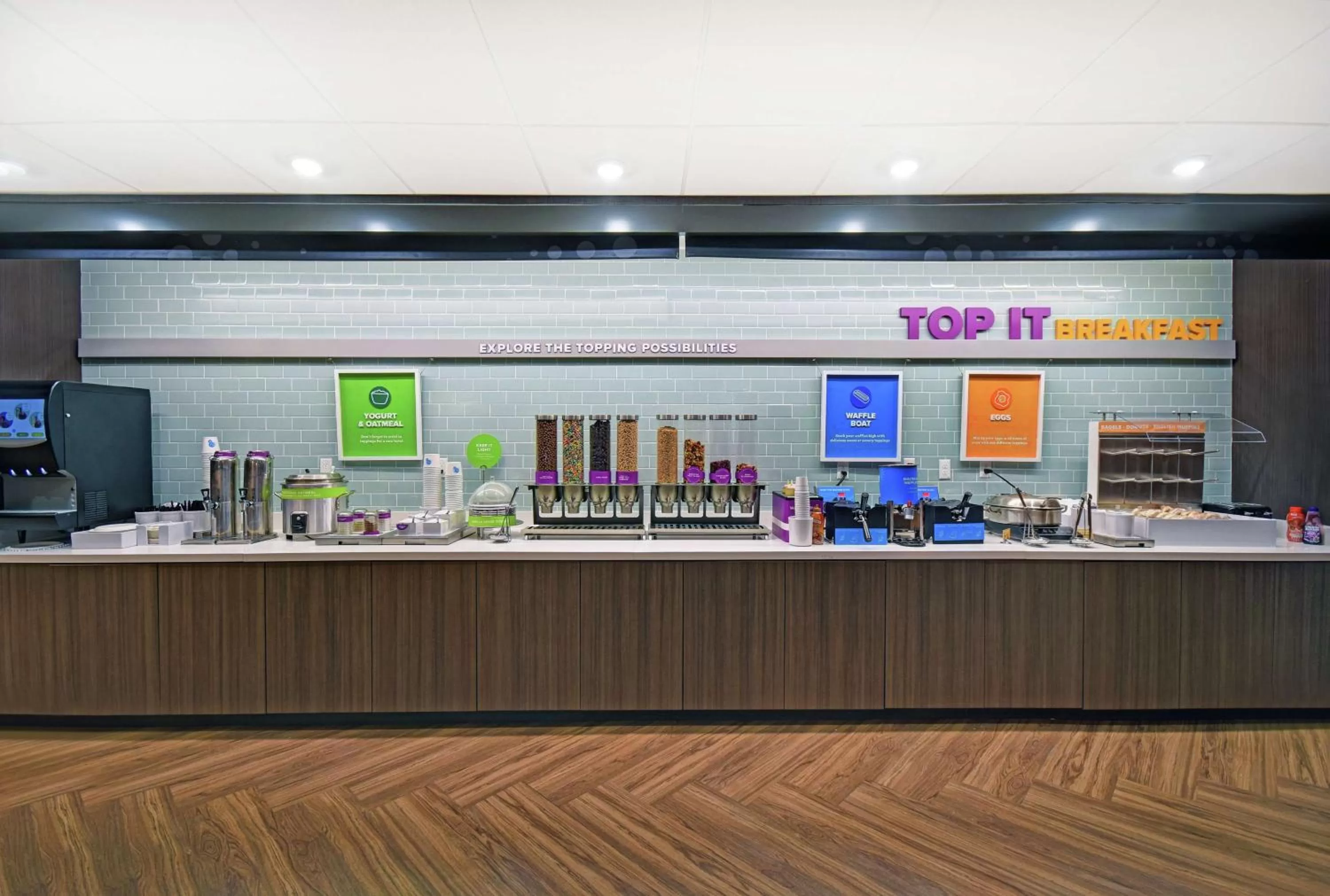 Breakfast in Tru By Hilton Grand Rapids Airport