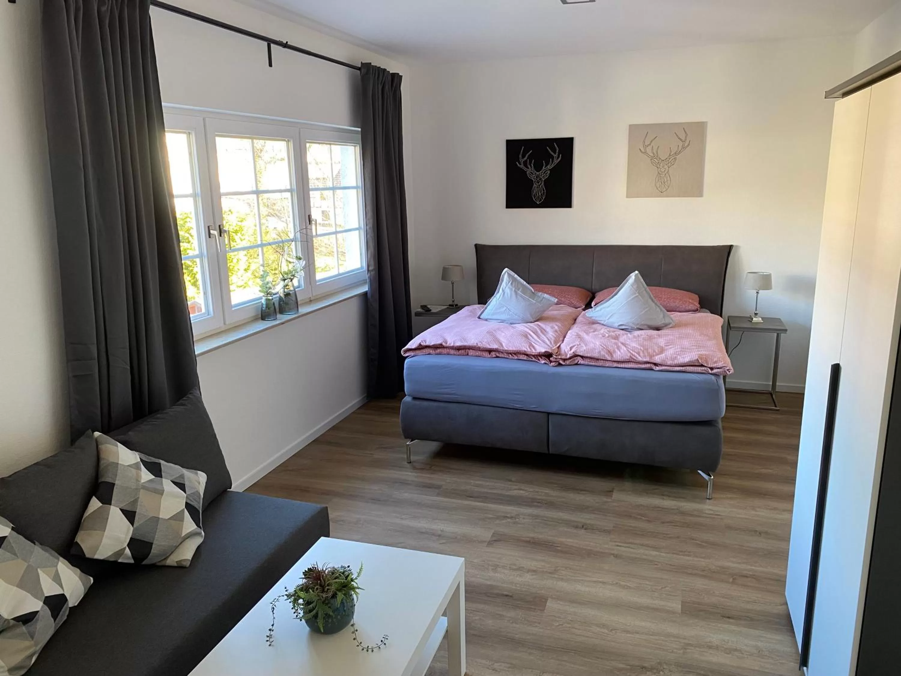 Photo of the whole room, Bed in Hotel am See