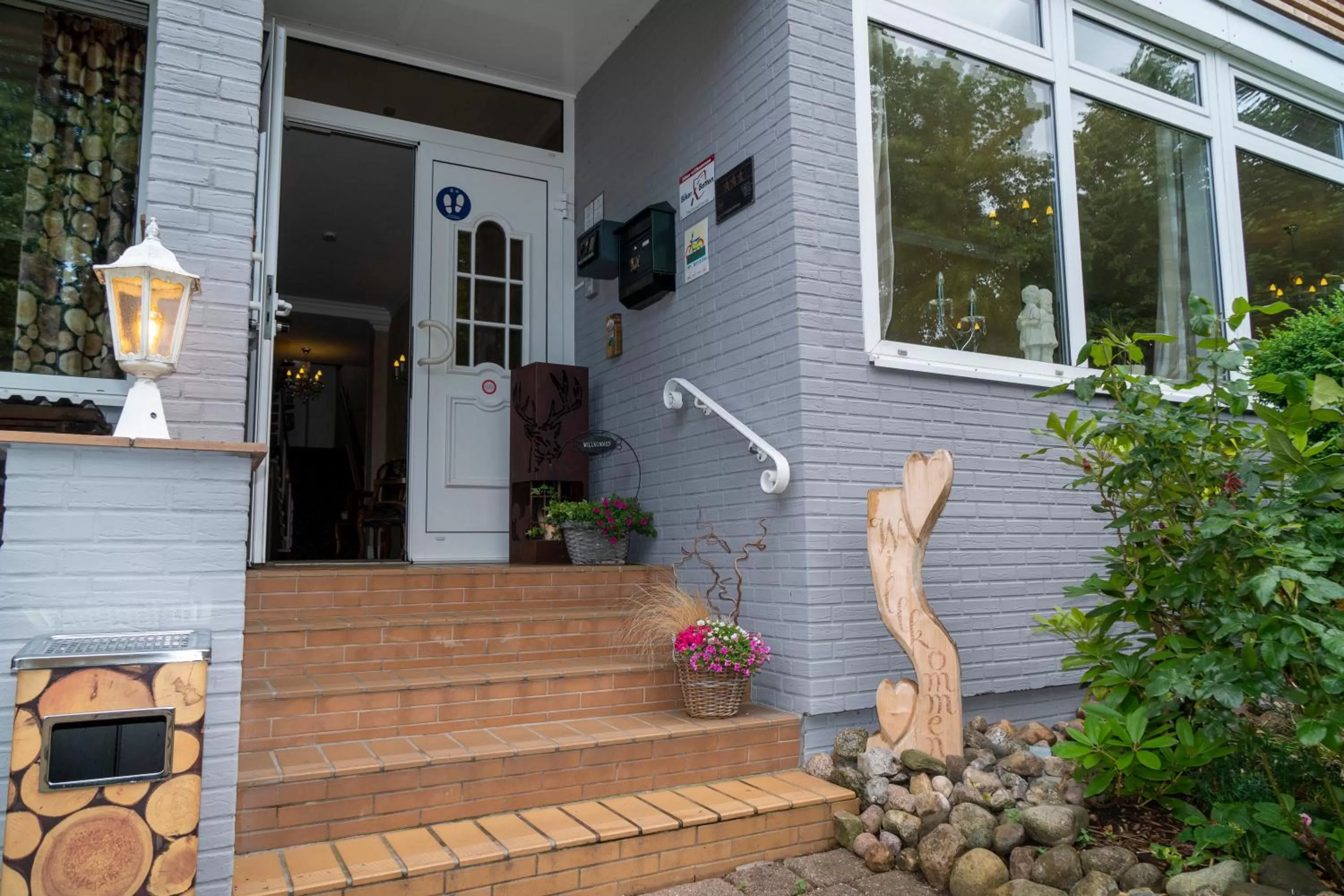 Facade/entrance in Hotel Holsteinische Schweiz am Dieksee