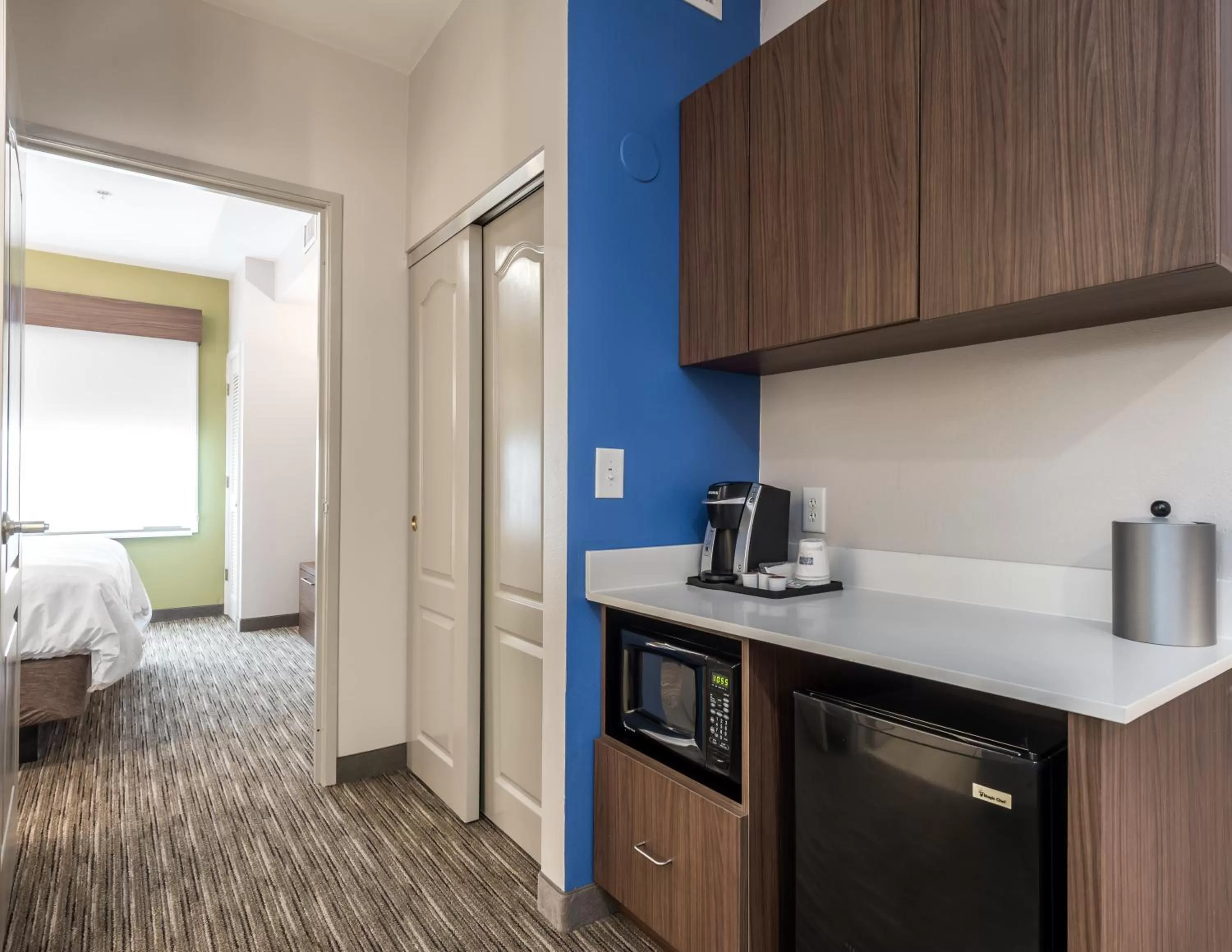 Bedroom, Bed in Holiday Inn Express Hotel & Suites Lagrange I-85 by IHG