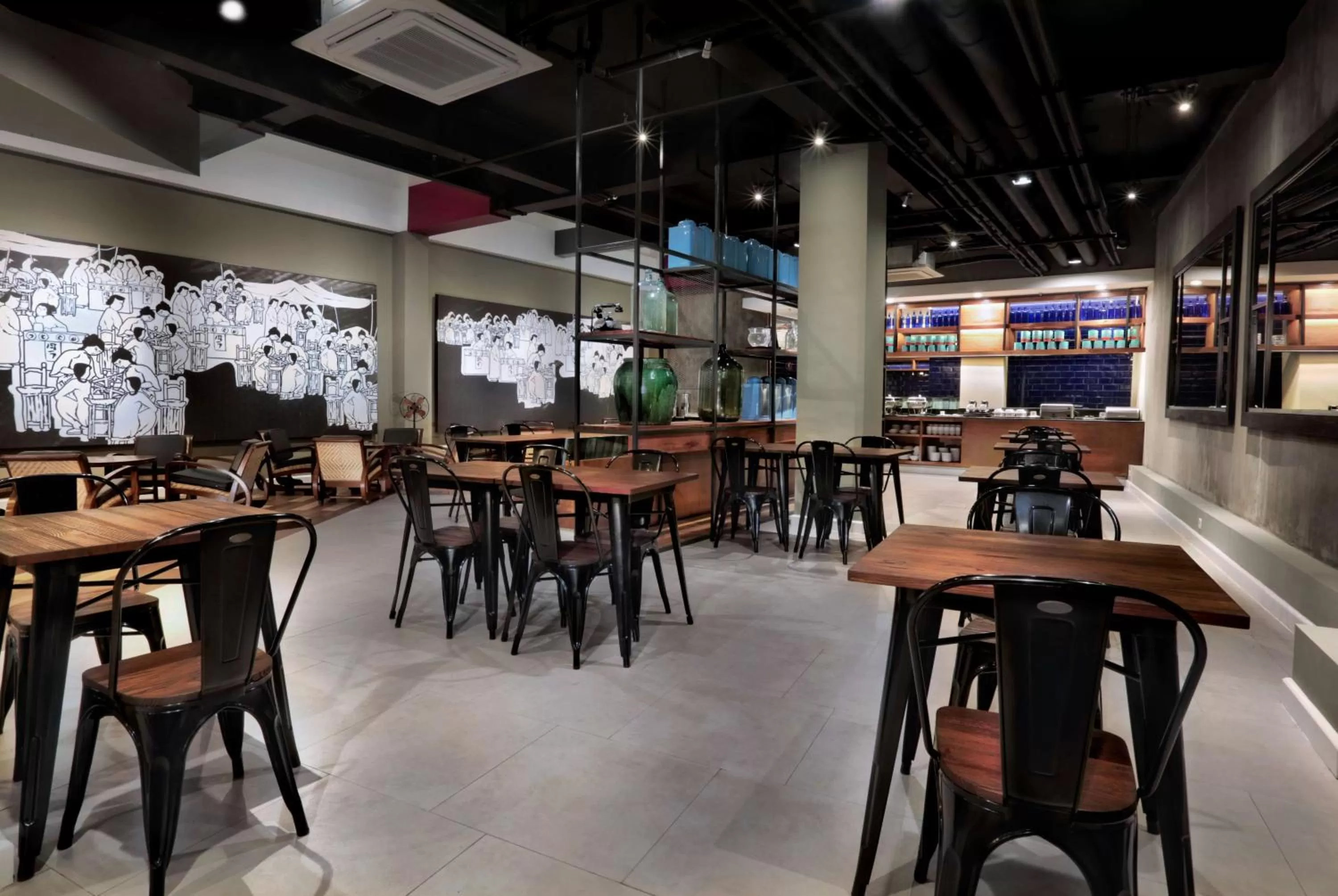 Restaurant/places to eat in favehotel Margonda