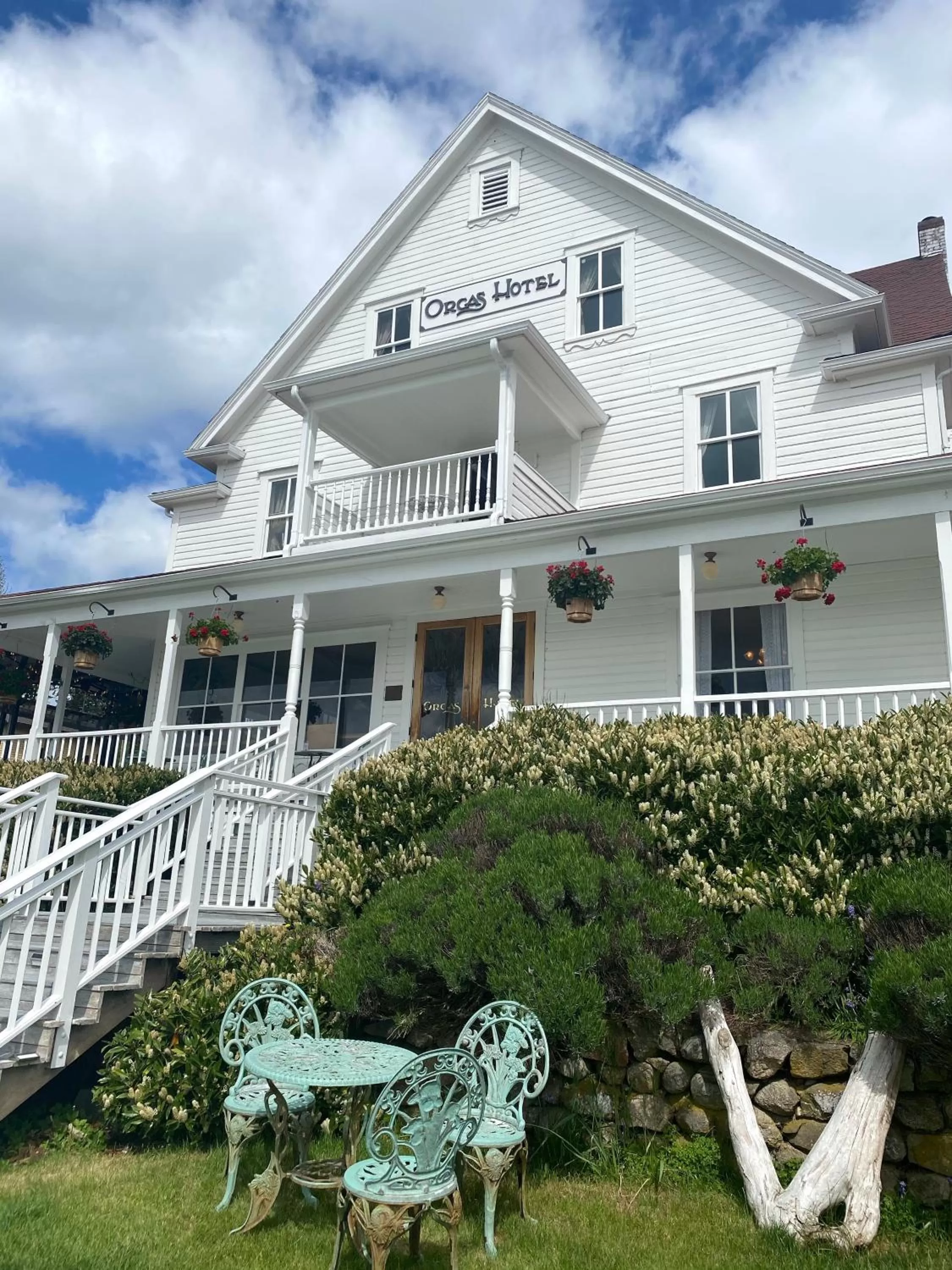 Property building in Orcas Hotel