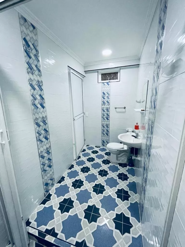 Bathroom in Hotel Eterna Primavera