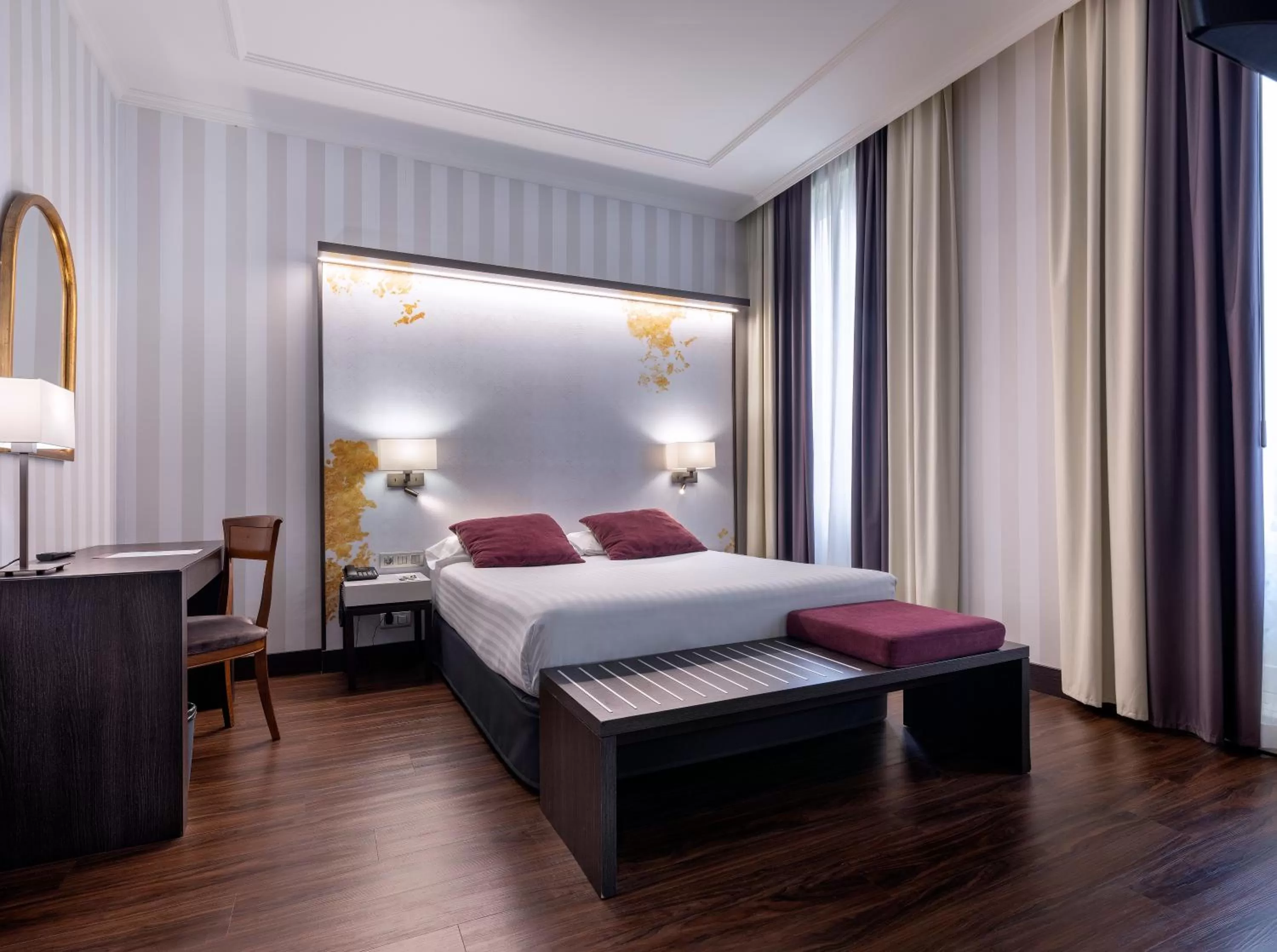 Bed in Intelier Palacio San Martin