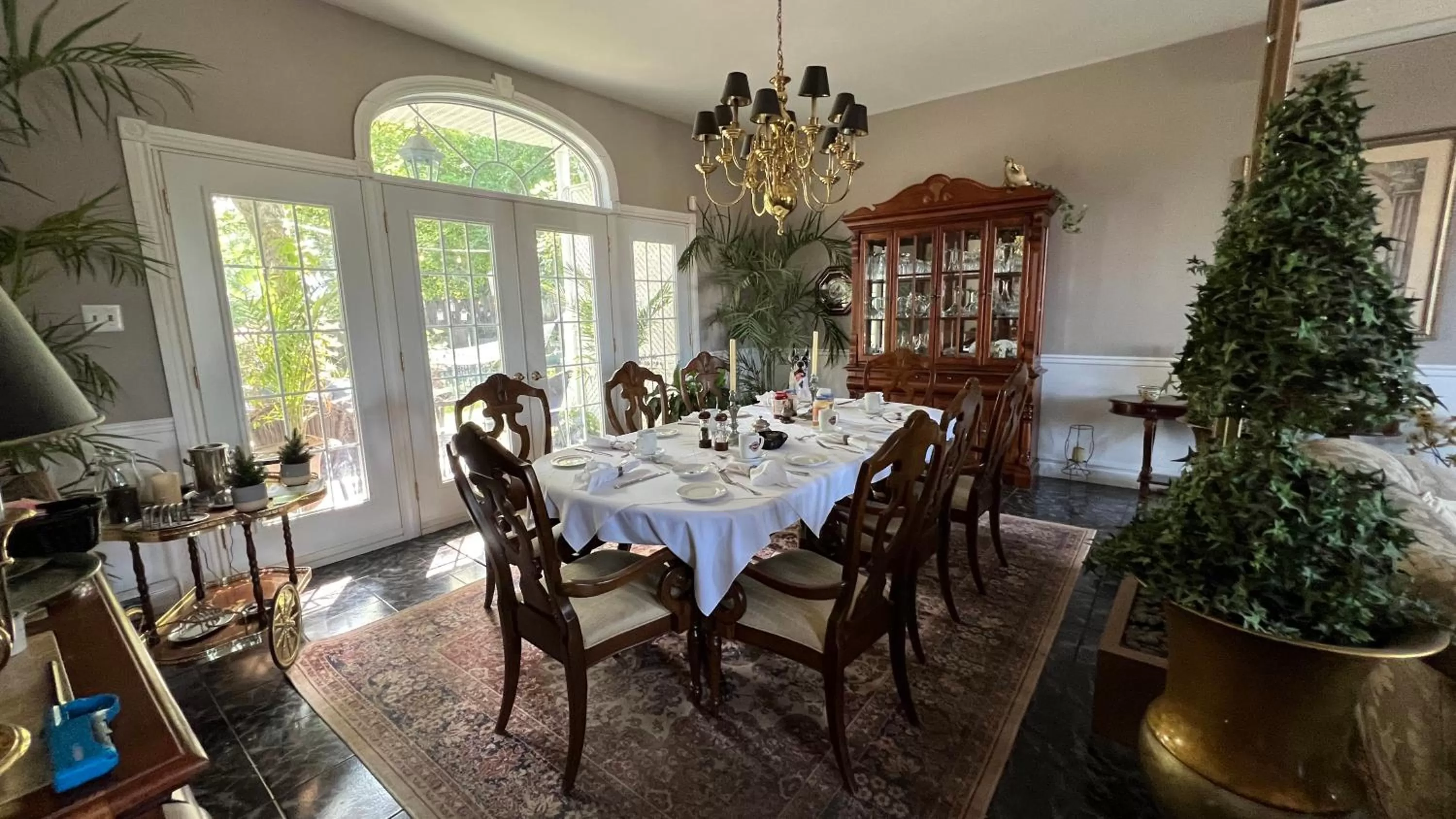 Restaurant/Places to Eat in Gîte du Caméléon