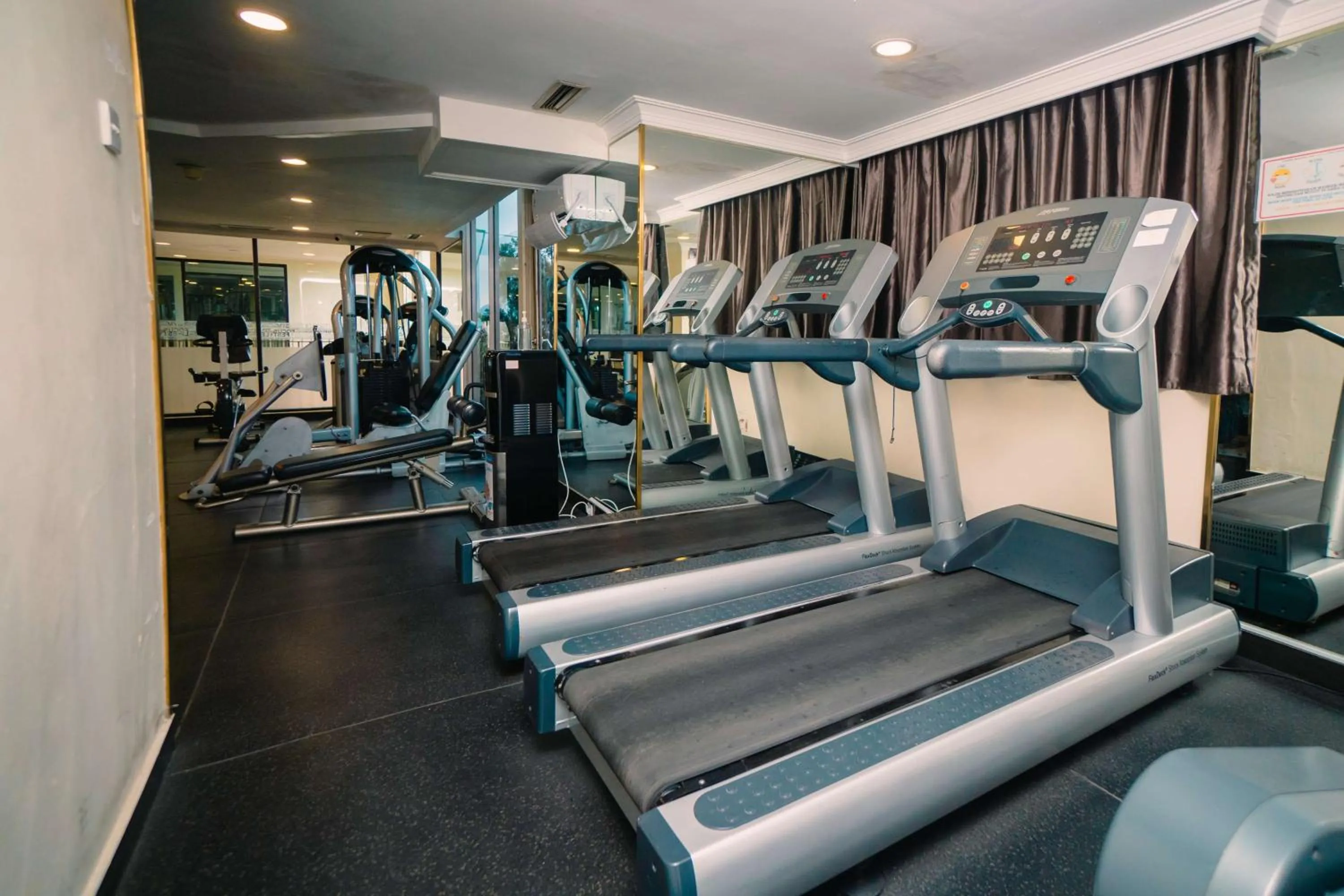 Fitness centre/facilities in Best Western Mangga Dua Hotel & Residence