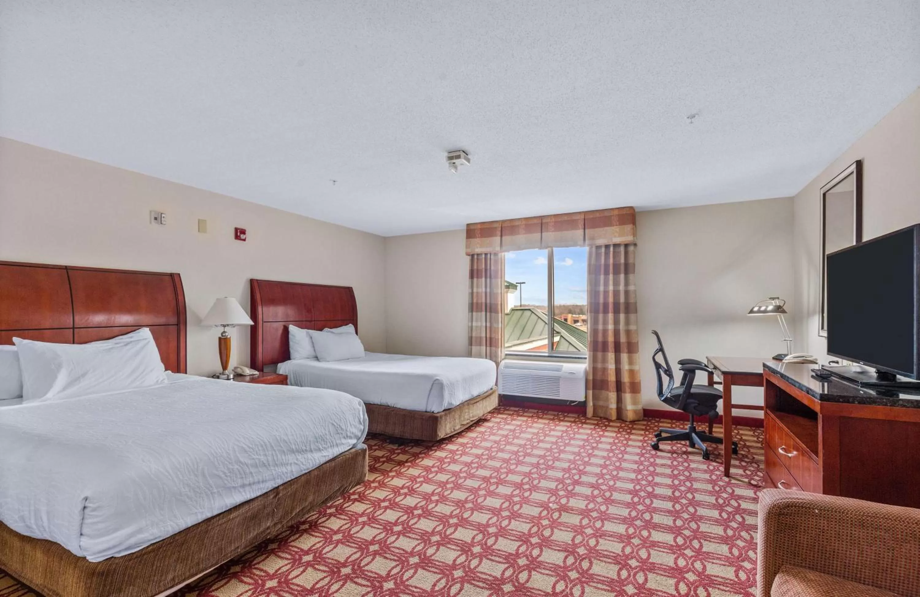 Bedroom, Bed in Hilton Garden Inn Starkville