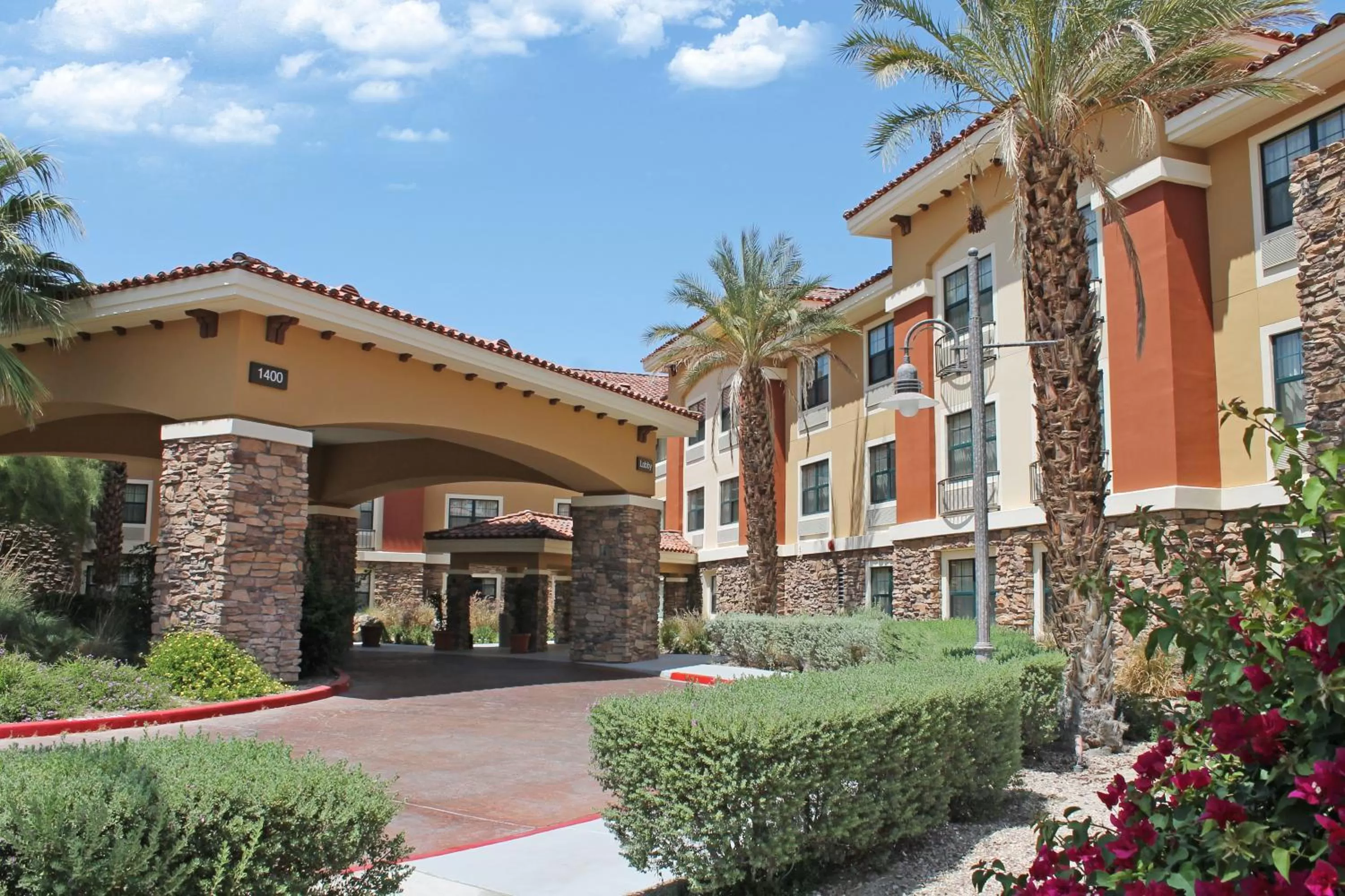 Property building in Extended Stay America Suites - Palm Springs - Airport