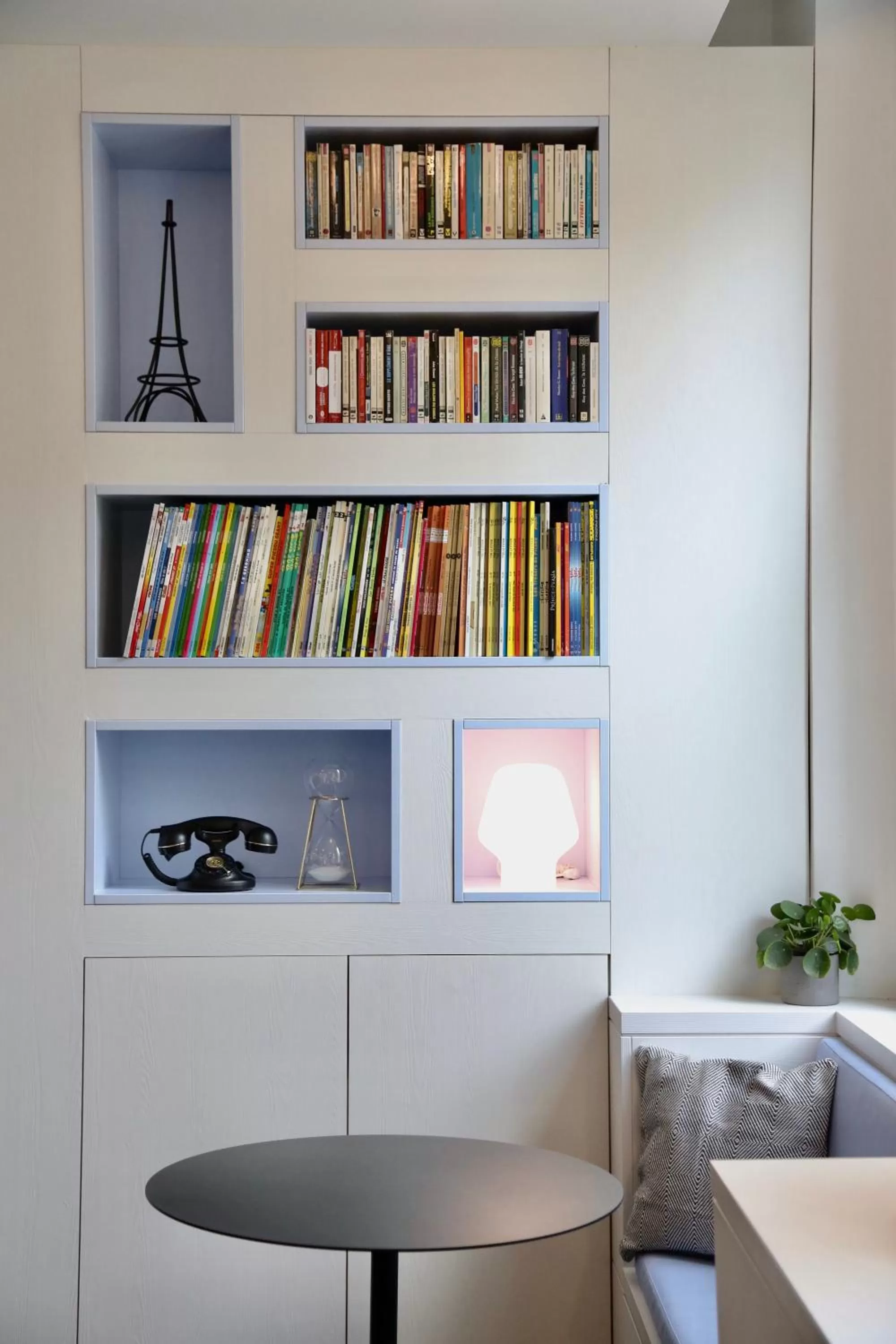 Library in Stella Etoile