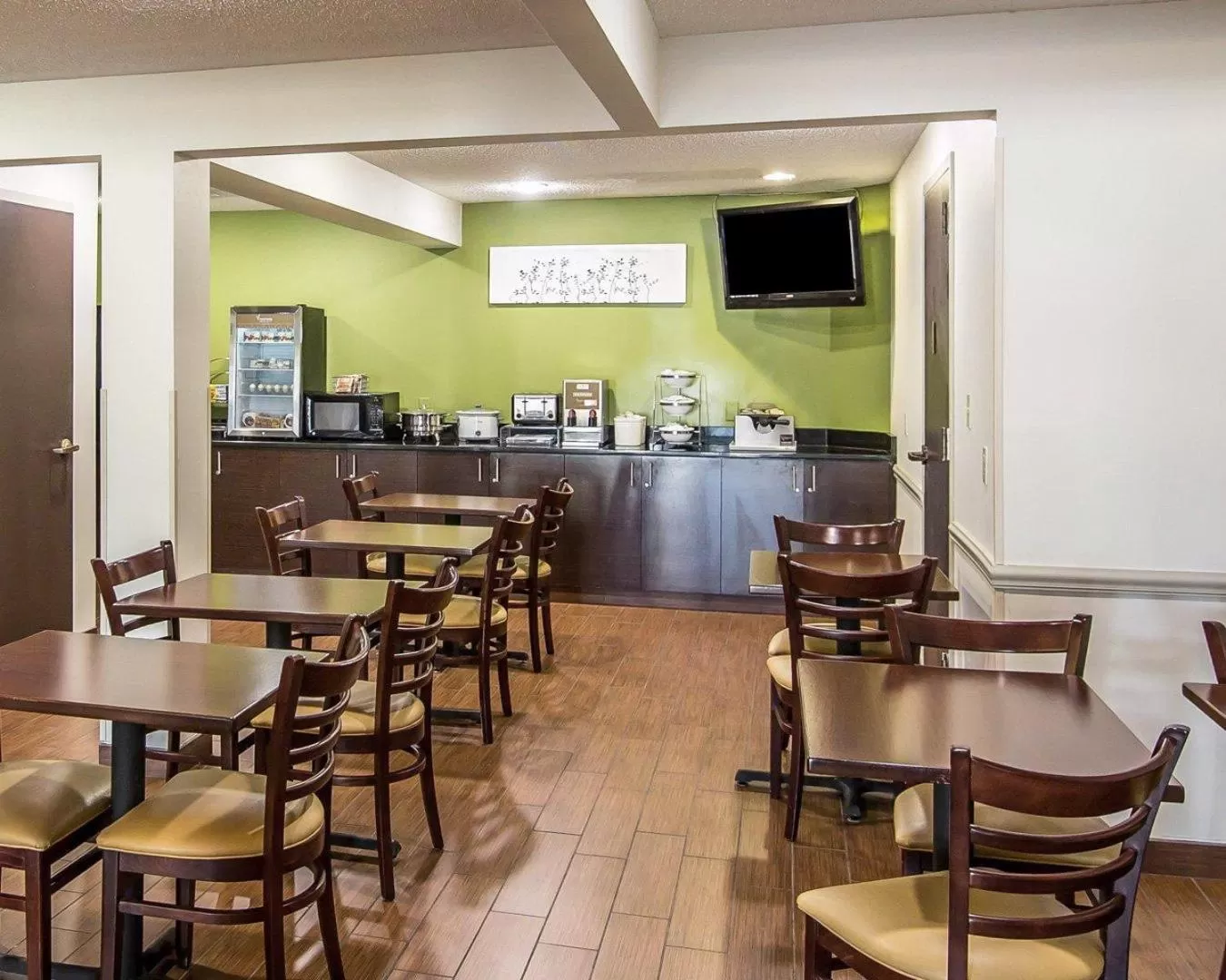 Breakfast in Sleep Inn South Joplin