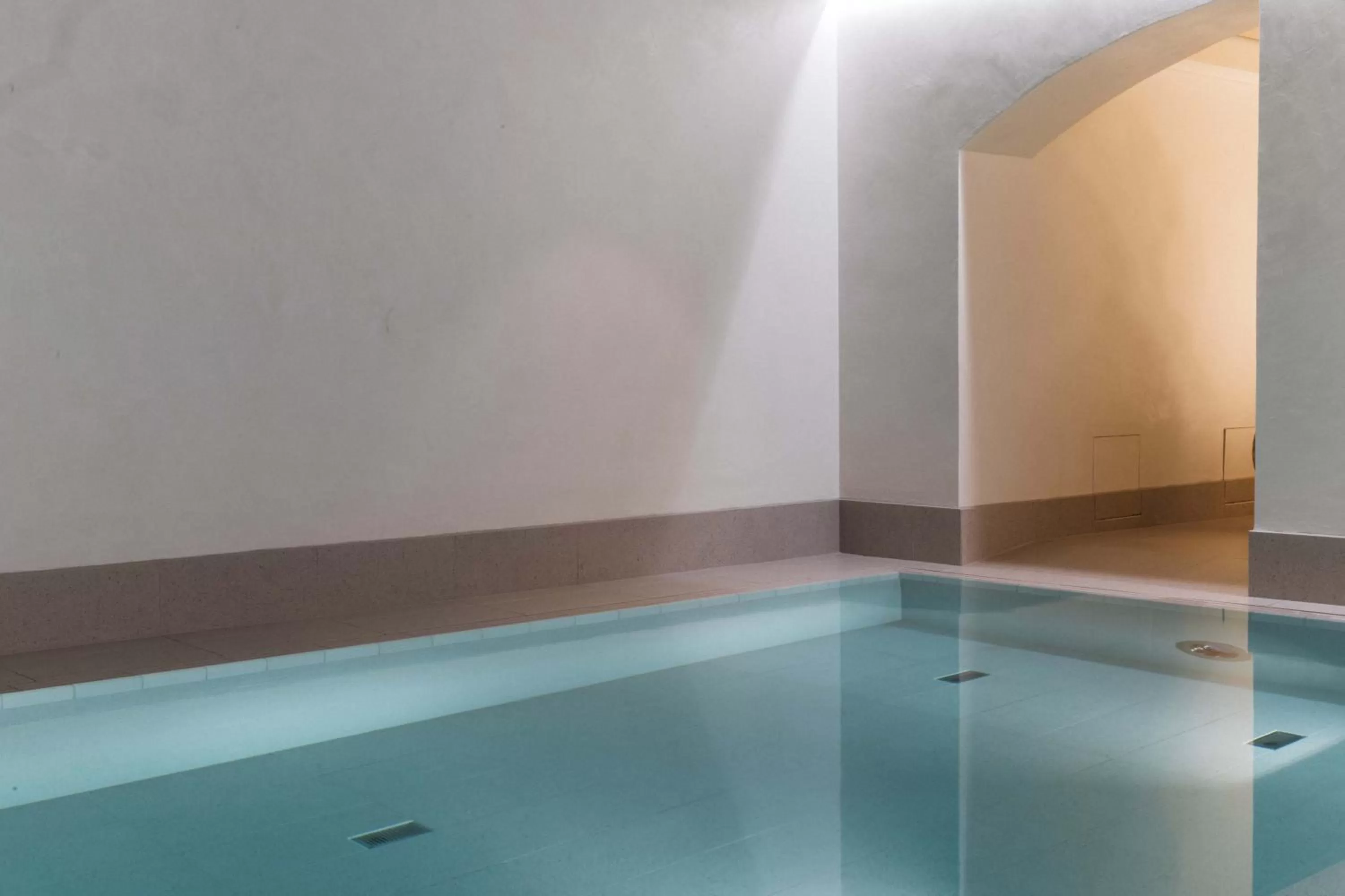 Swimming pool in Hotel St. George Helsinki