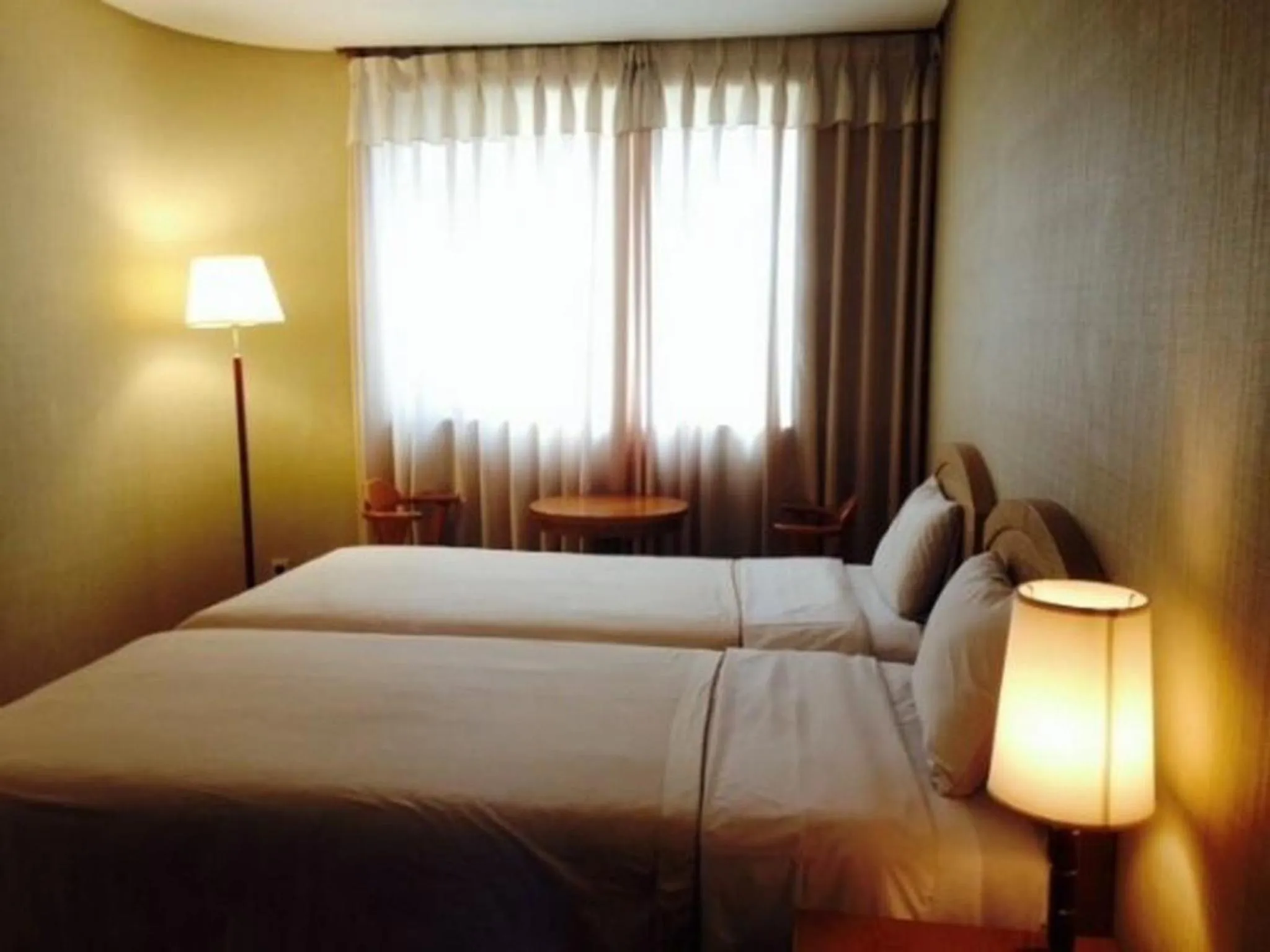 Photo of the whole room, Bed in Daedong Hotel