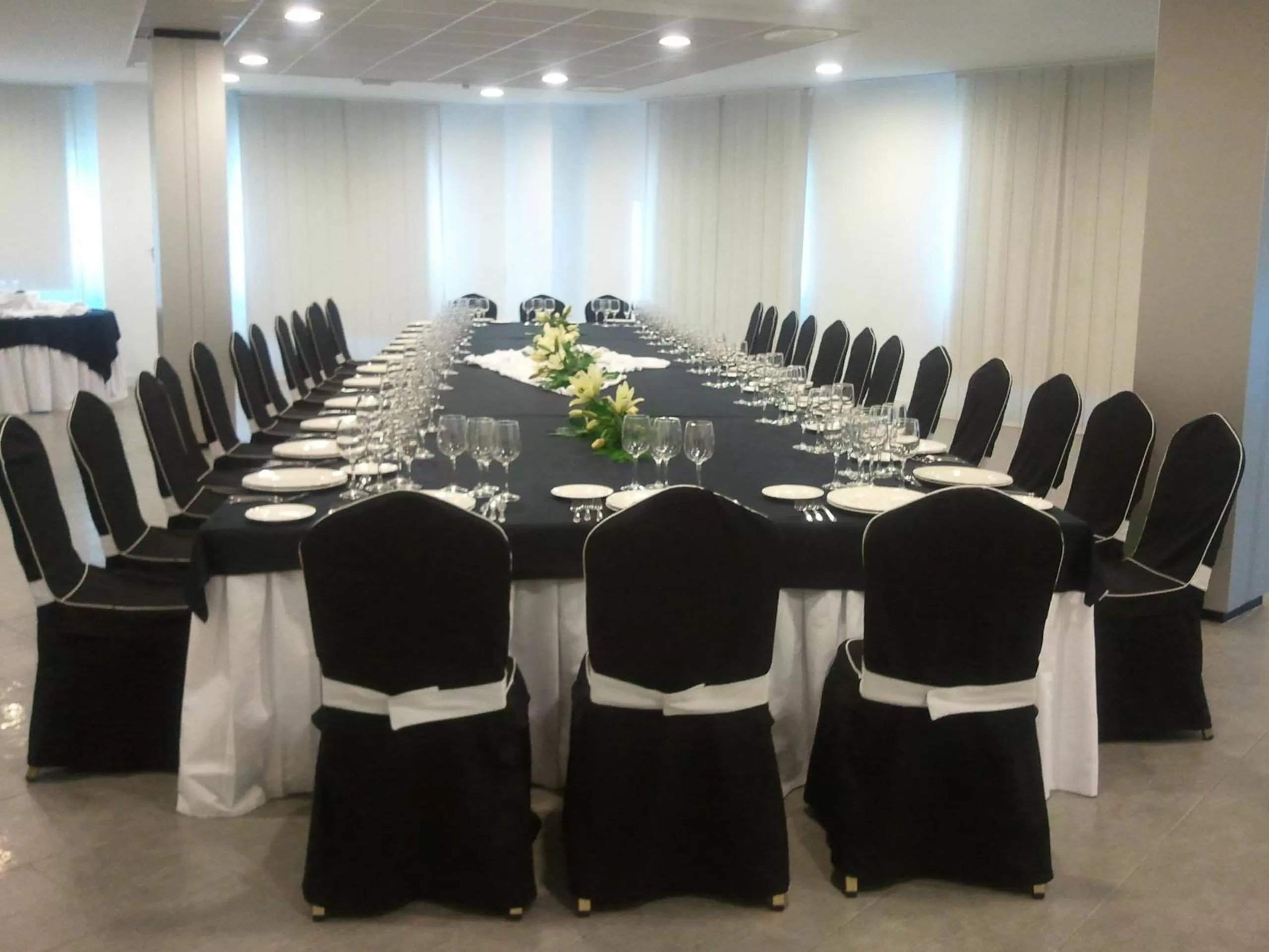 Lounge or bar in Hotel Spa Odeón