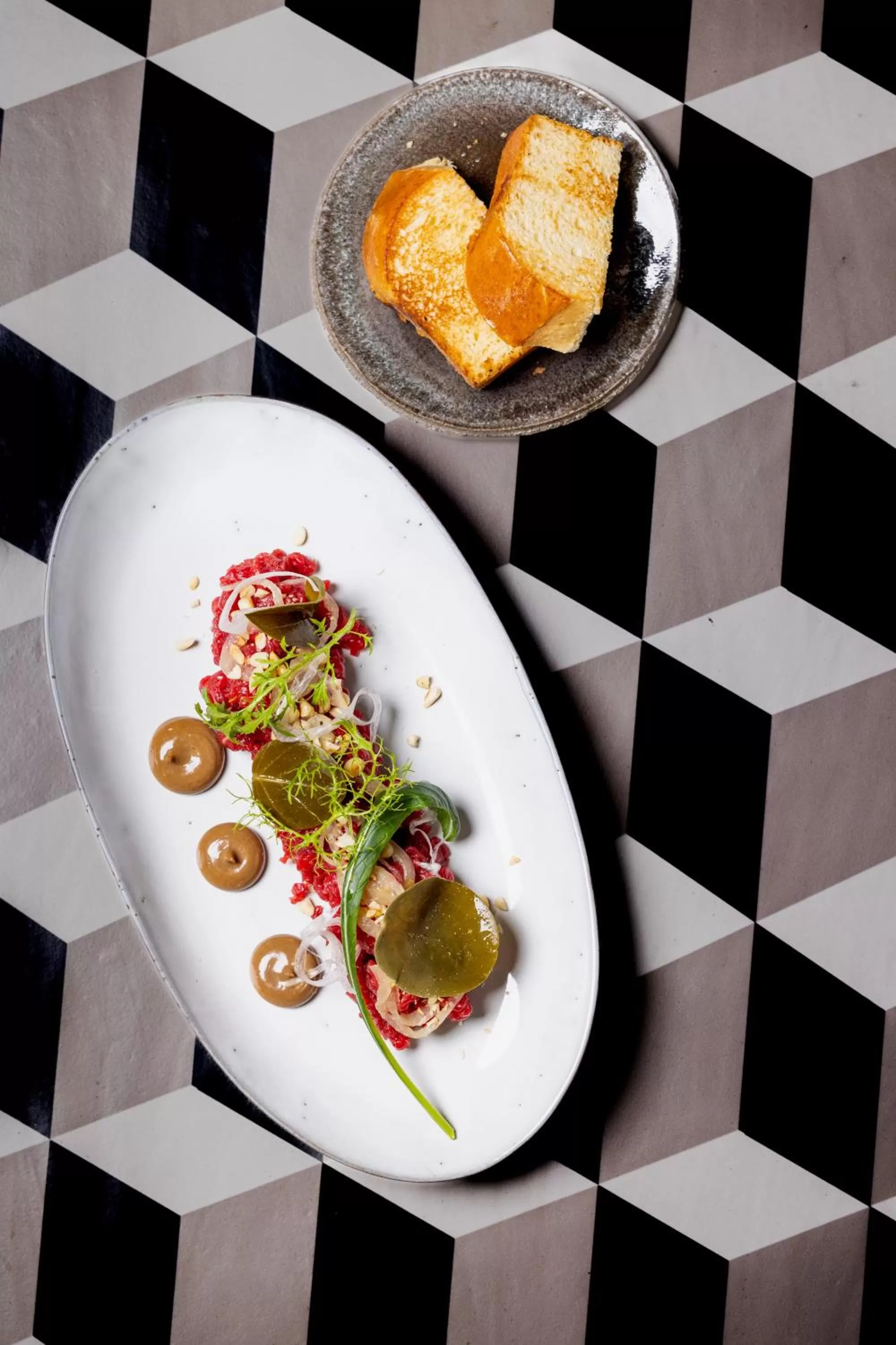 Restaurant/places to eat in Hotel Gilbert