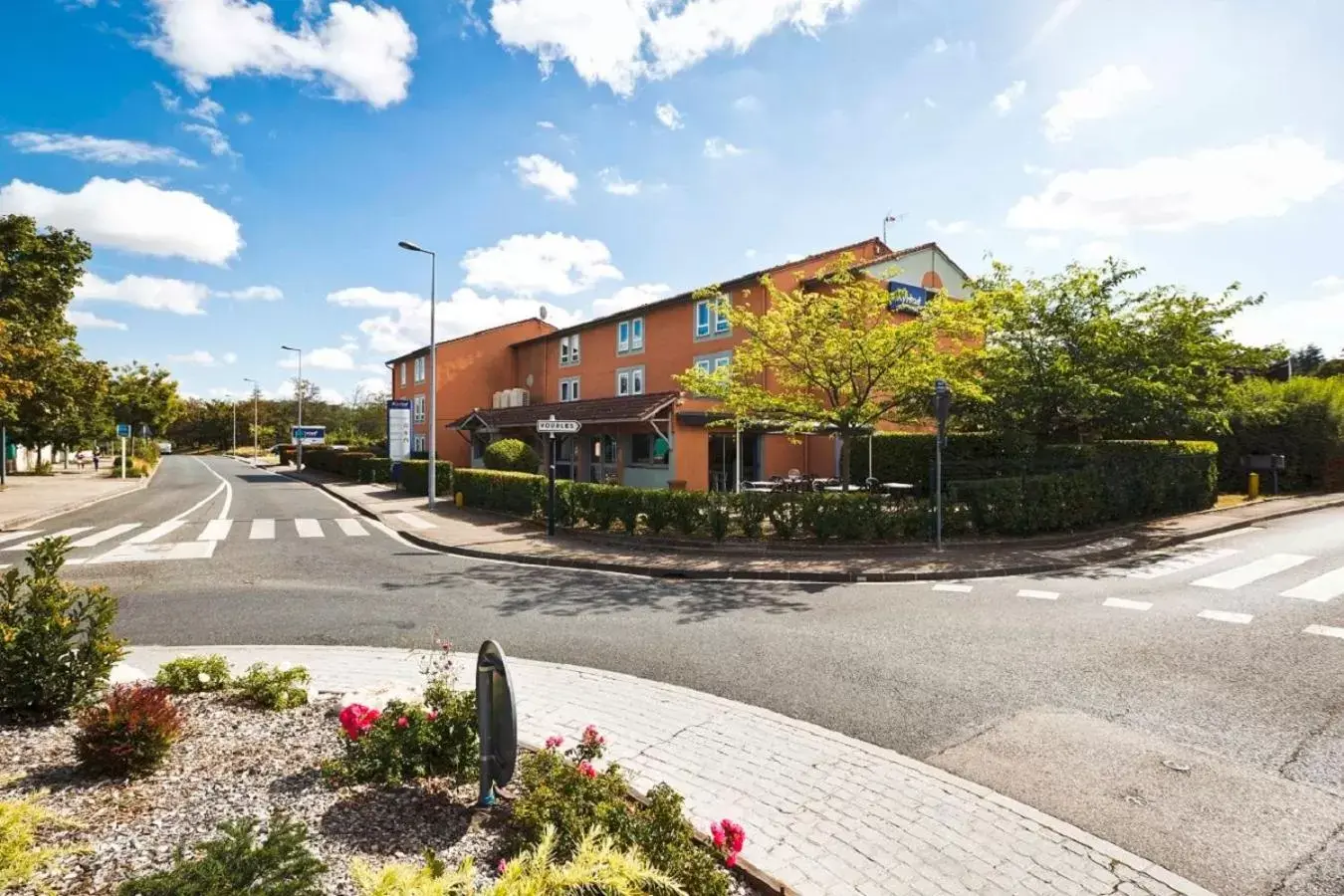 Kyriad Lyon Sud - Saint Genis Laval Kyriad Lyon Sud - Saint Genis Laval