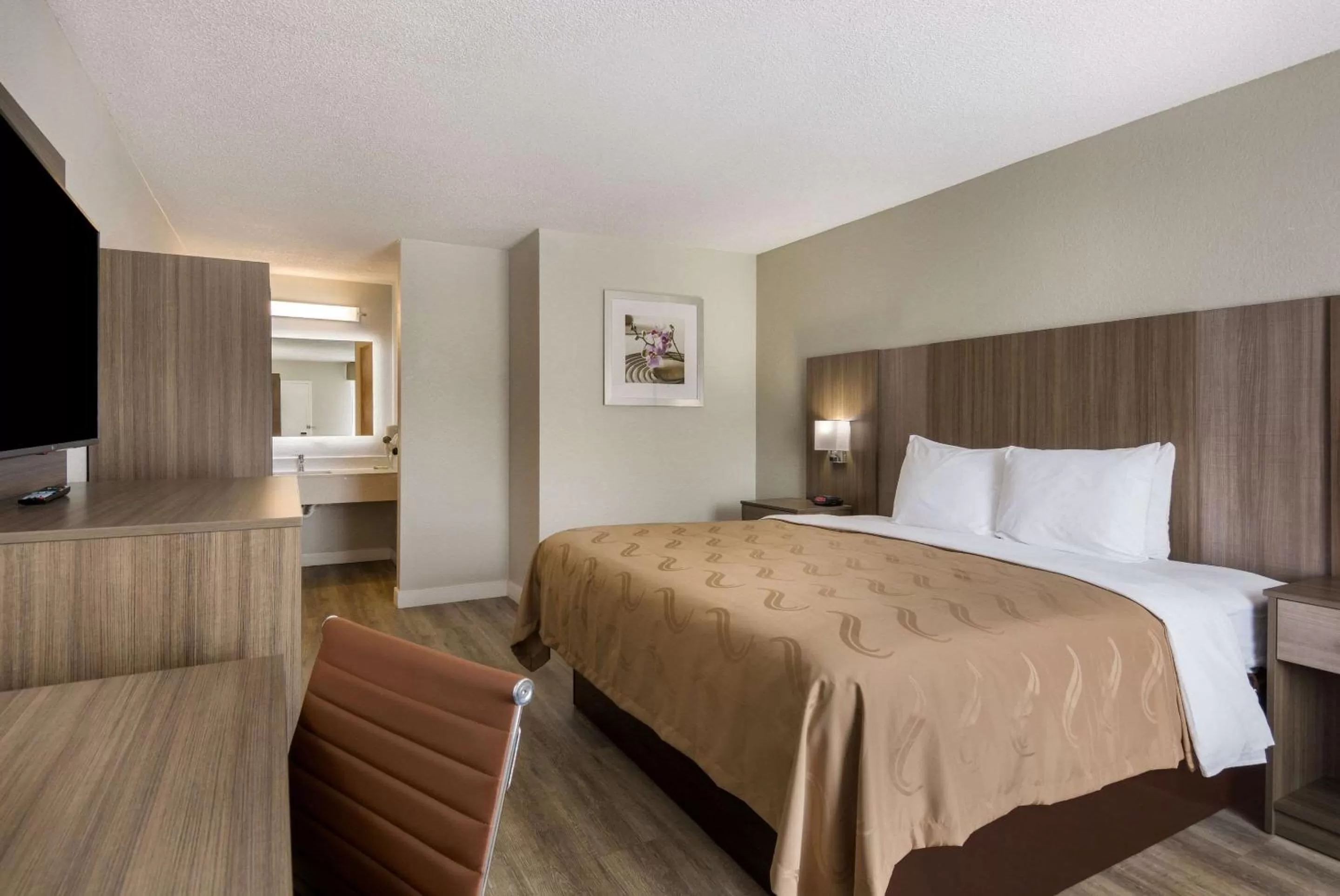 Bedroom, Bed in Quality Inn Emporia