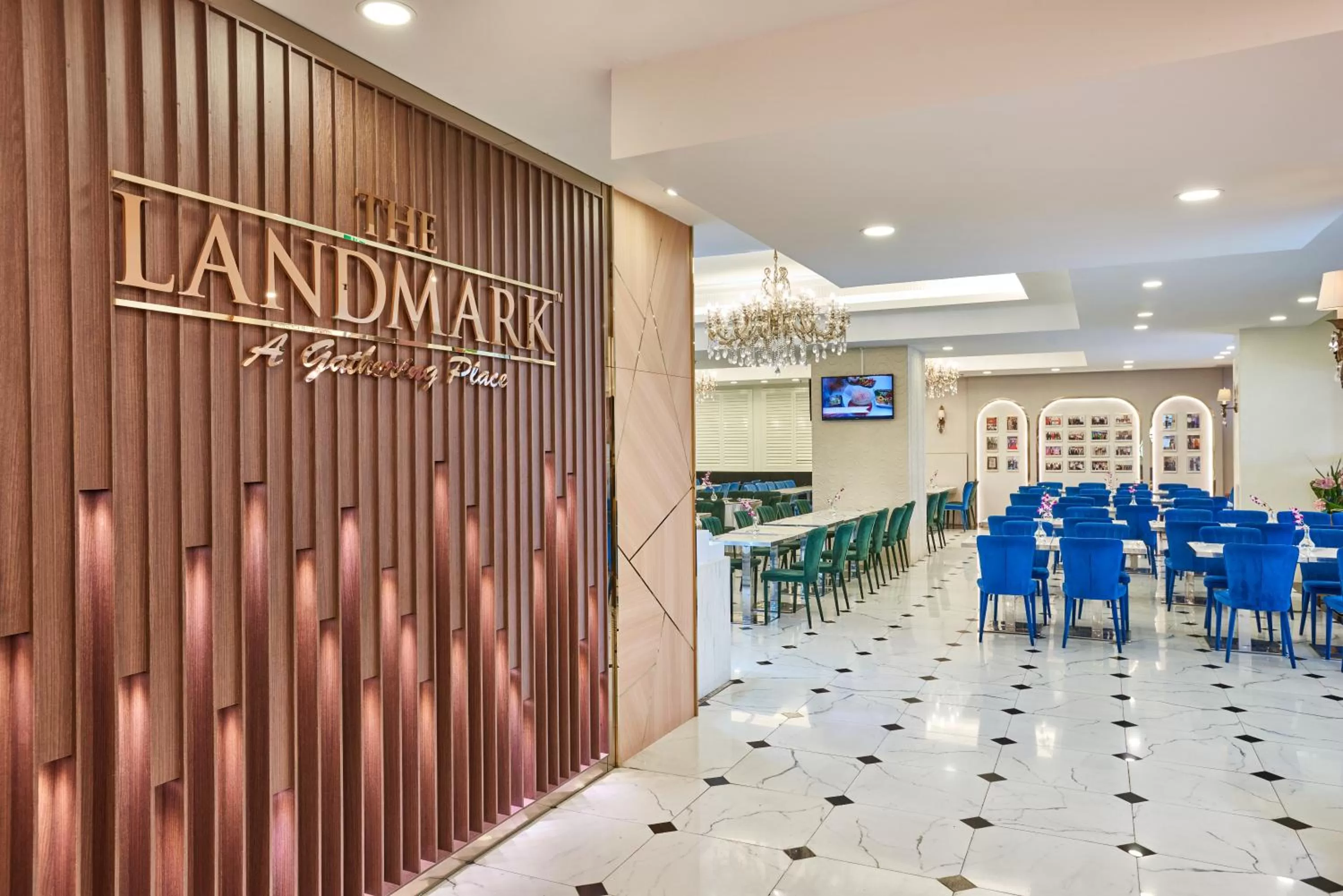 Restaurant/places to eat in Village Hotel Bugis by Far East Hospitality