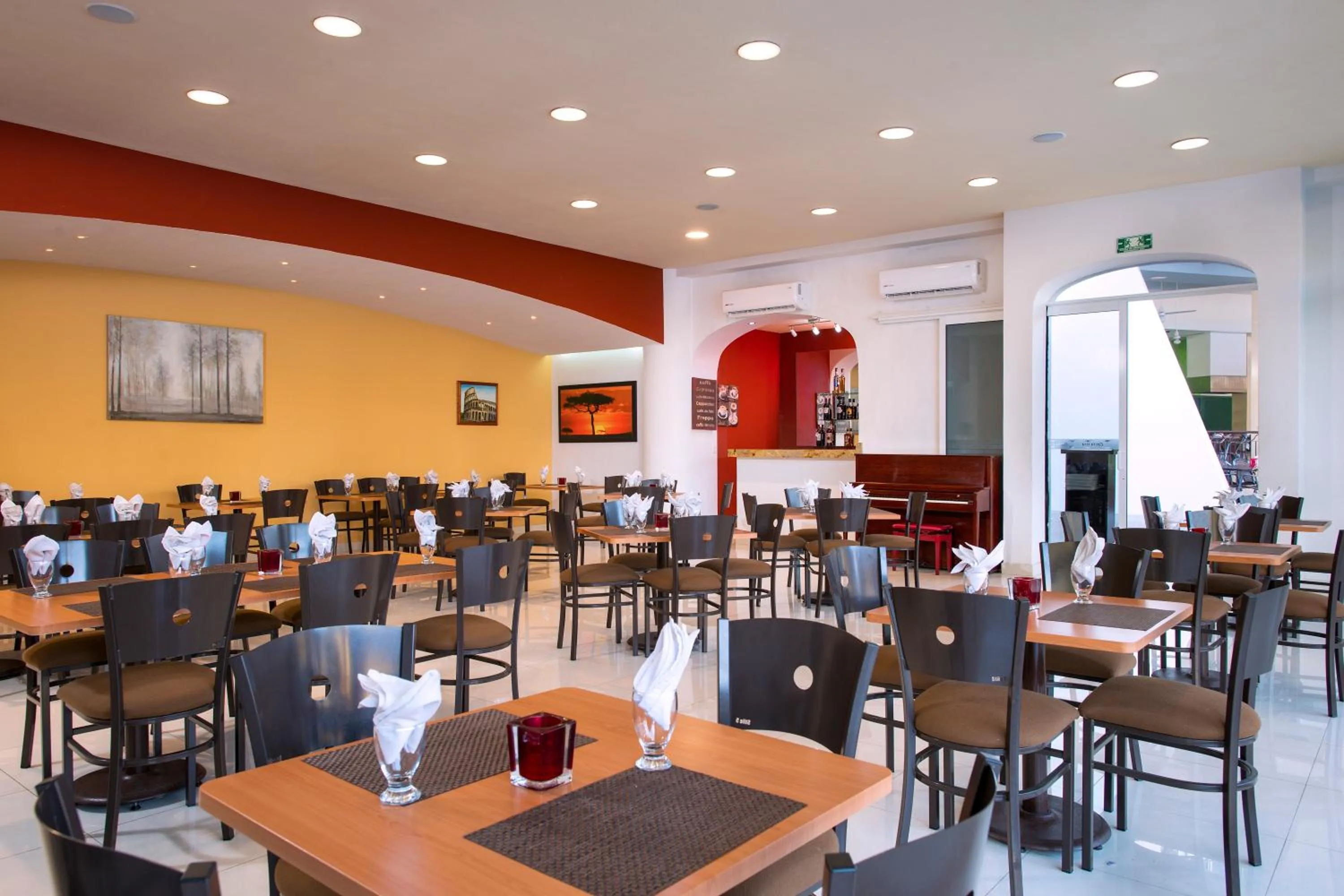 Food and drinks in Costa Club Punta Arena - Todo Incluido