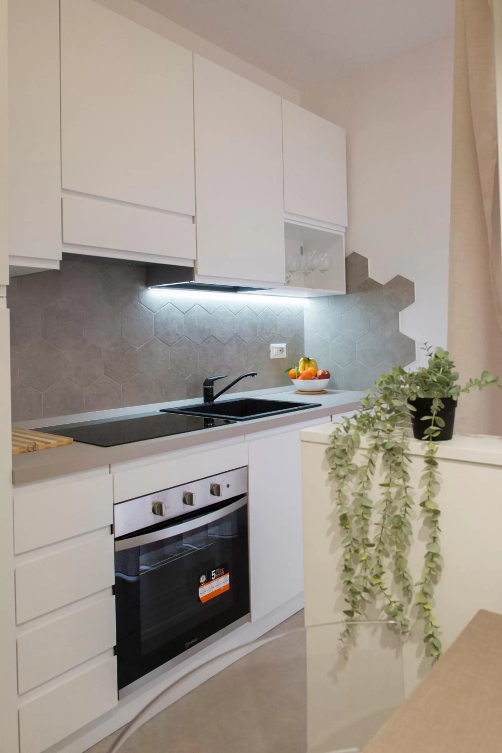 kitchen, Kitchen/Kitchenette in Leflole Residence B&B