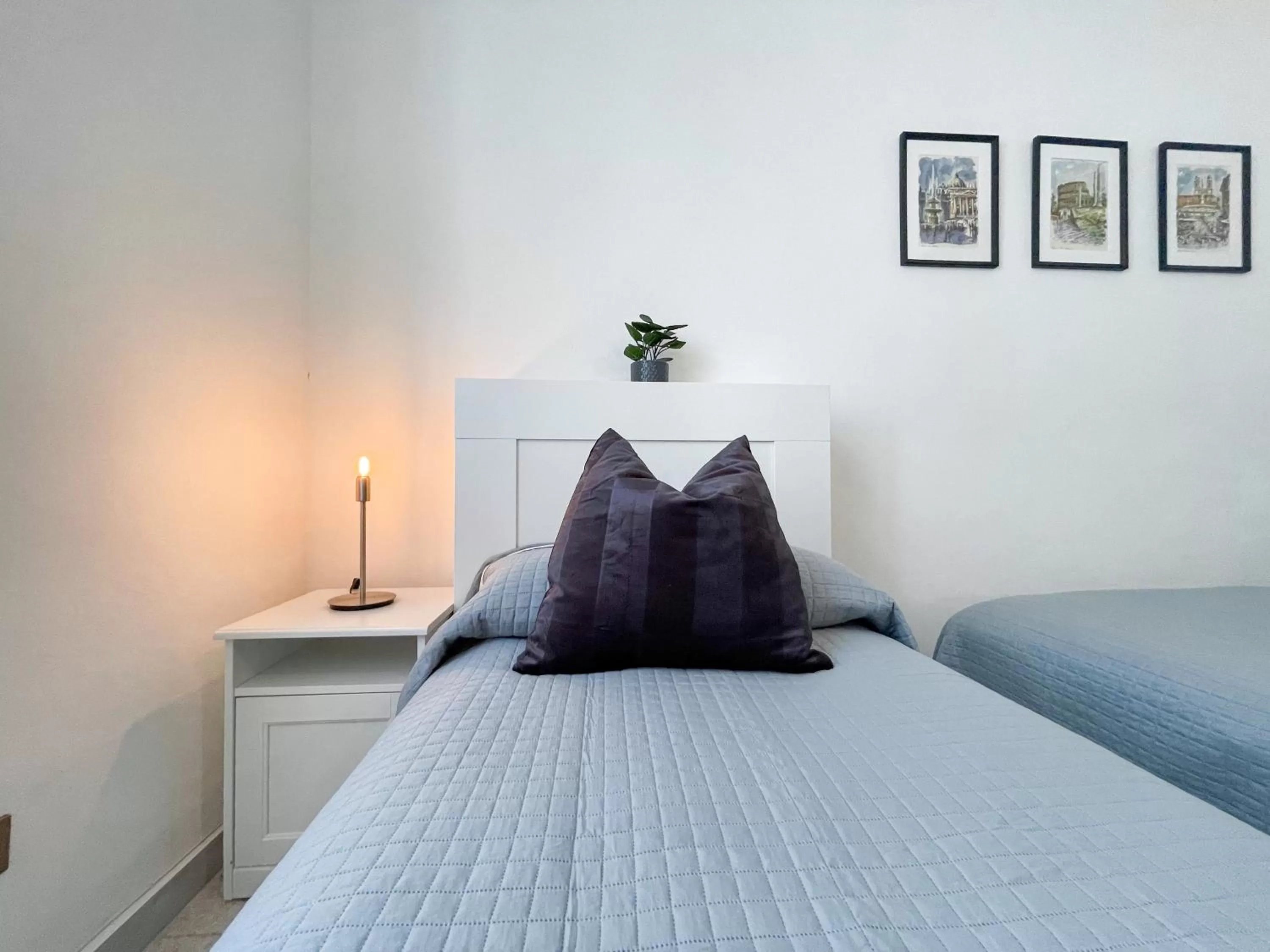 Photo of the whole room, Bed in La Casa di Eli