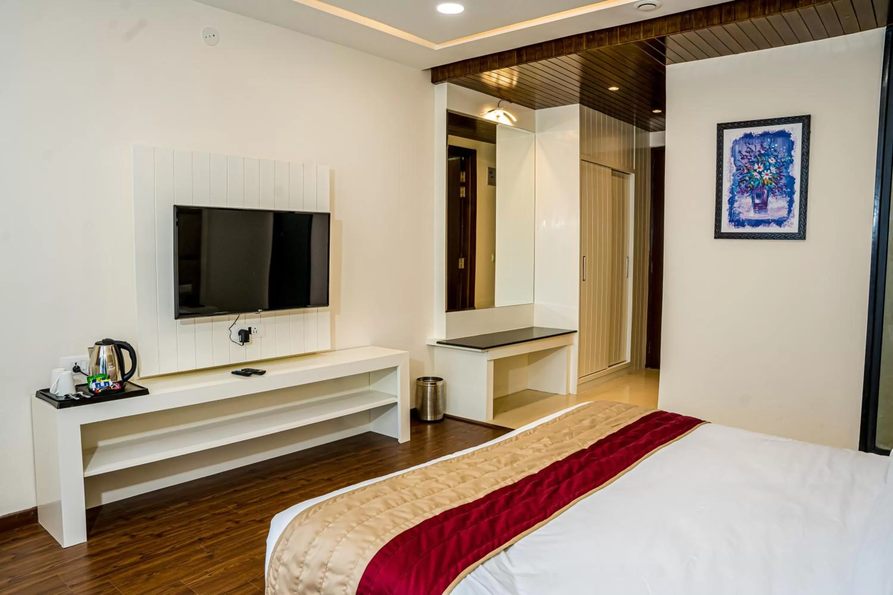 Communal lounge/ TV room, Bed in Best Western Dalhousie