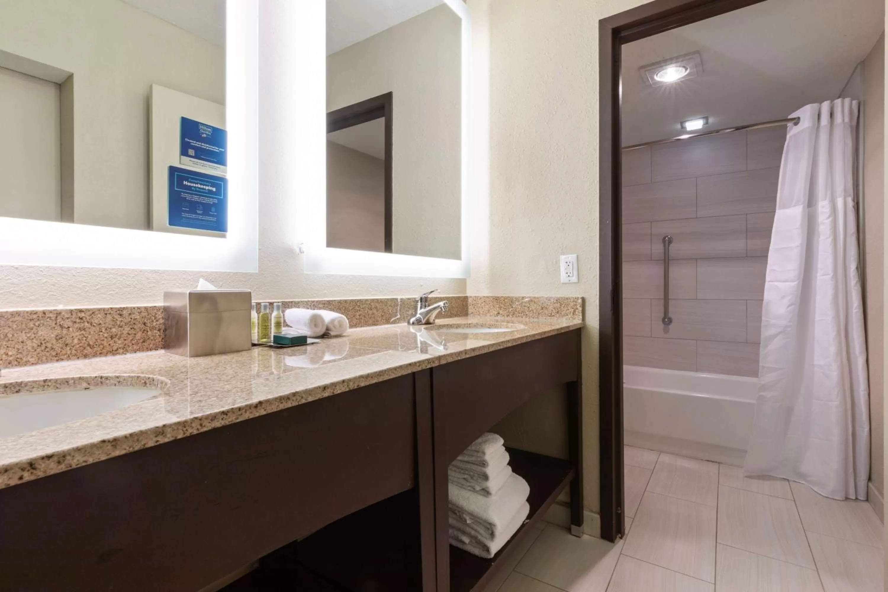 Bathroom in DoubleTree by Hilton Hotel Park City - The Yarrow
