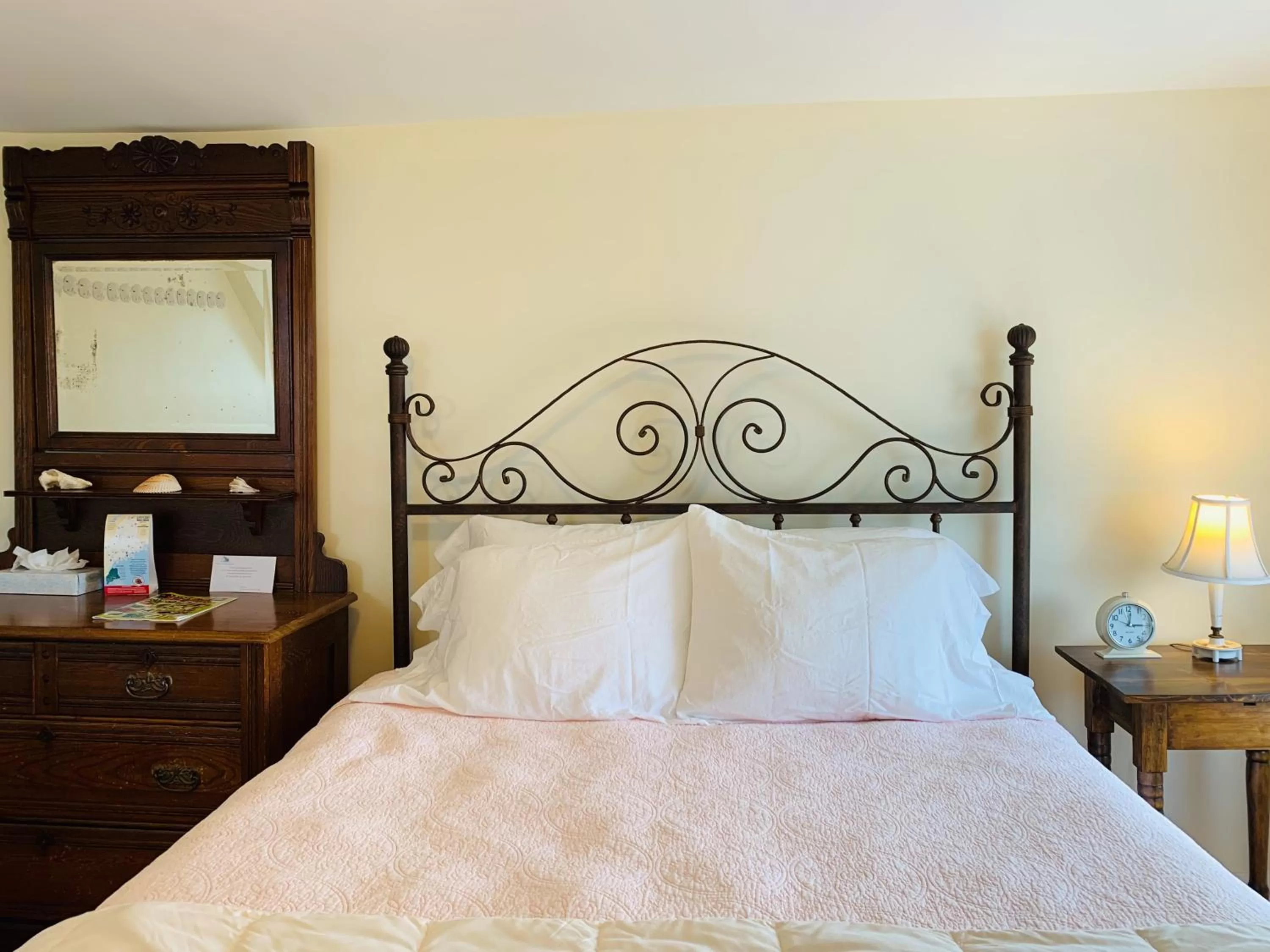 Triple Room with Private Bathroom - Hupper Island in Seaside Inn