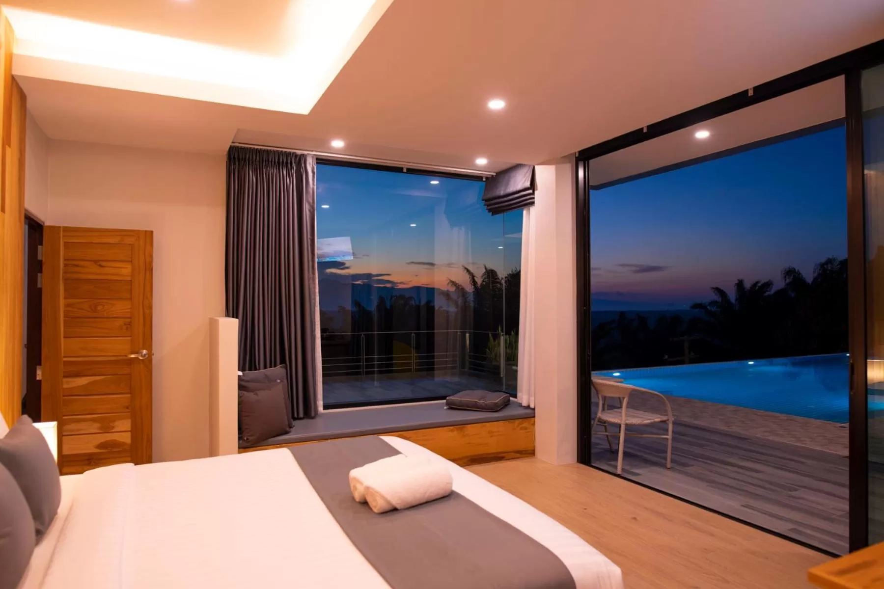 Patio, Bed in Ao Luek Panoramic Pool-SHA Plus