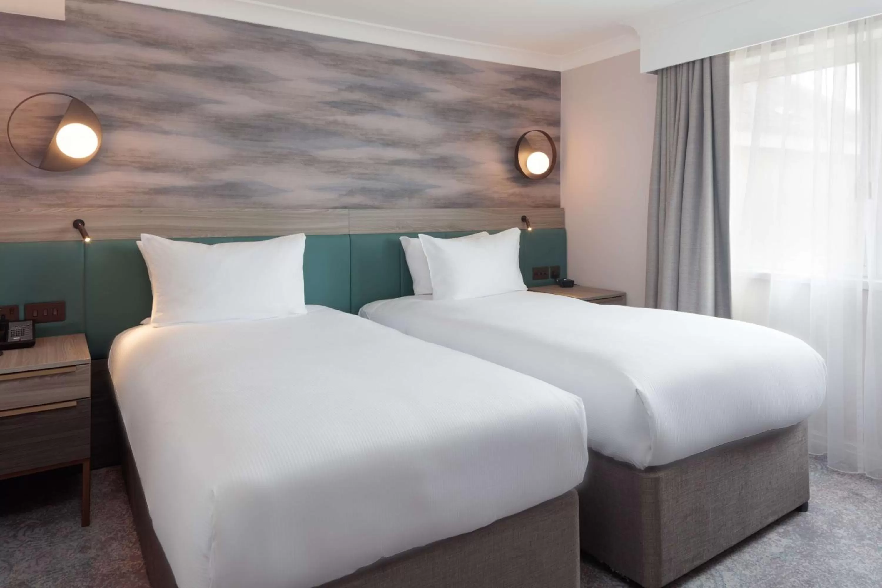 Bed in DoubleTree by Hilton Bath