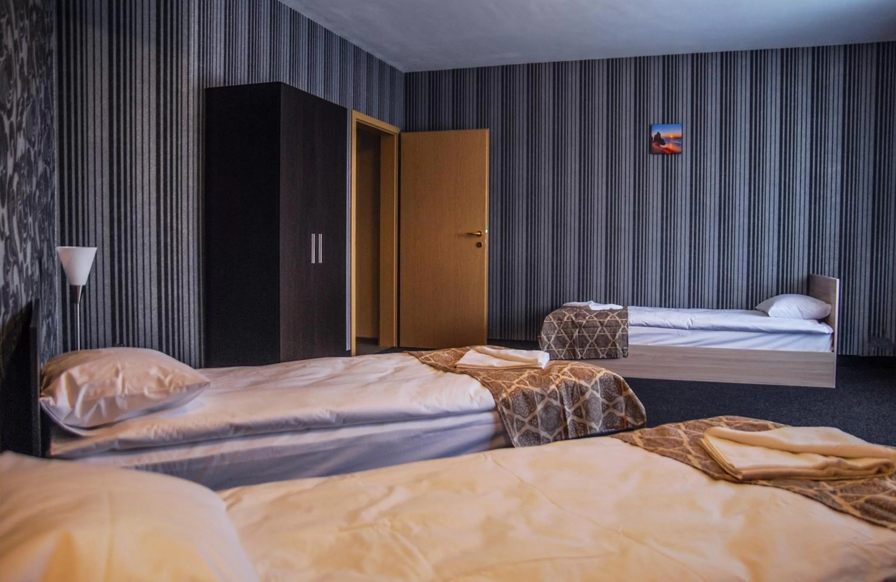 Bed in Elite Spetema Hotel