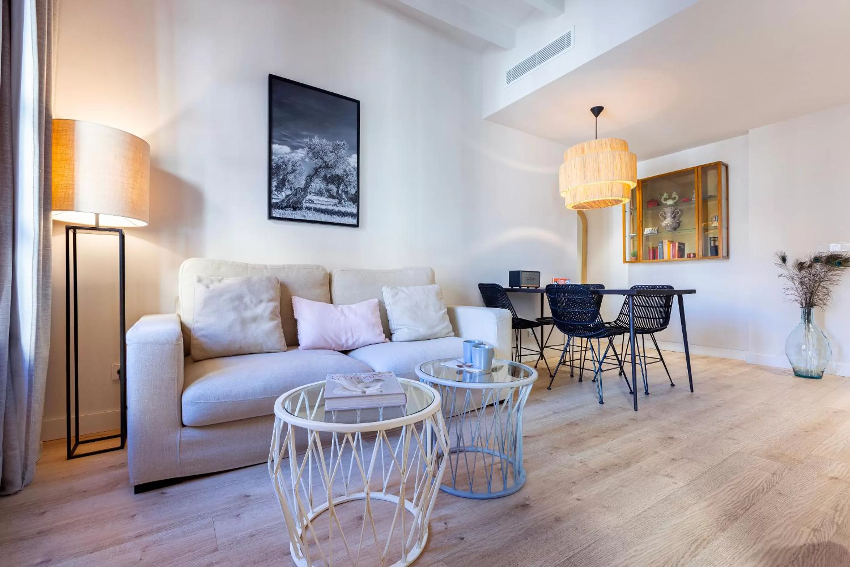 Living room in Samaritana Suites