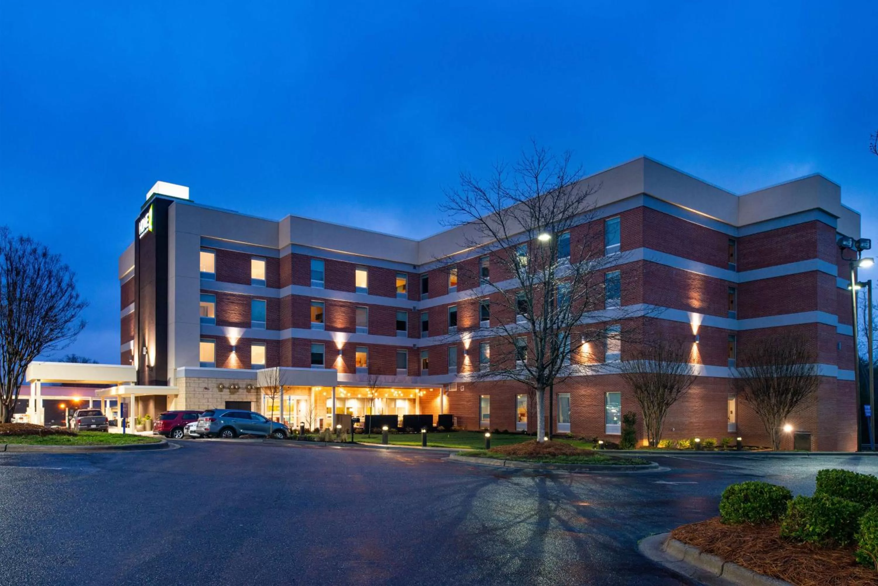 Property building in Home2 Suites By Hilton Charlotte Mooresville, Nc