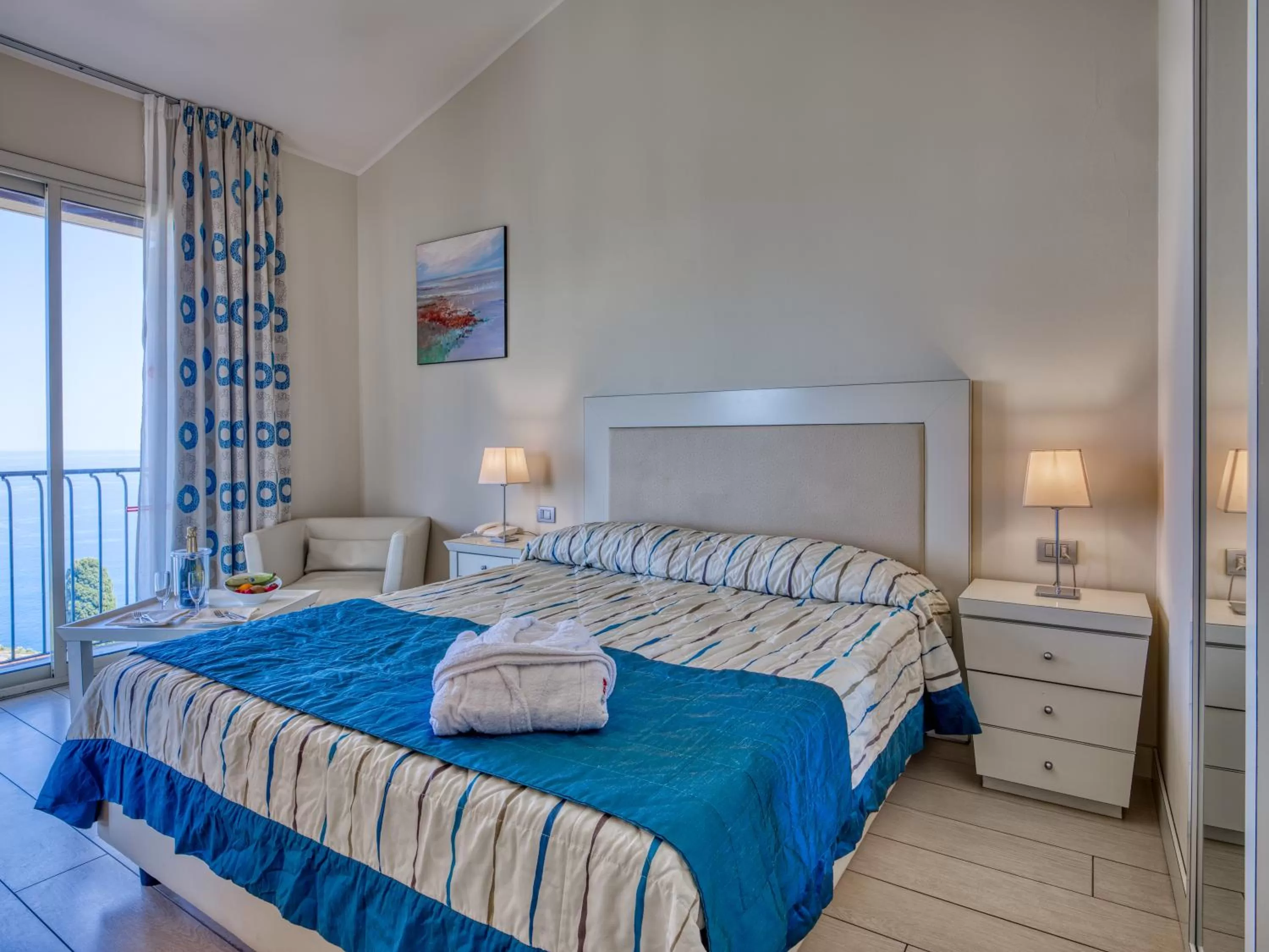 Bedroom, Bed in Hotel Ariston and Palazzo Santa Caterina