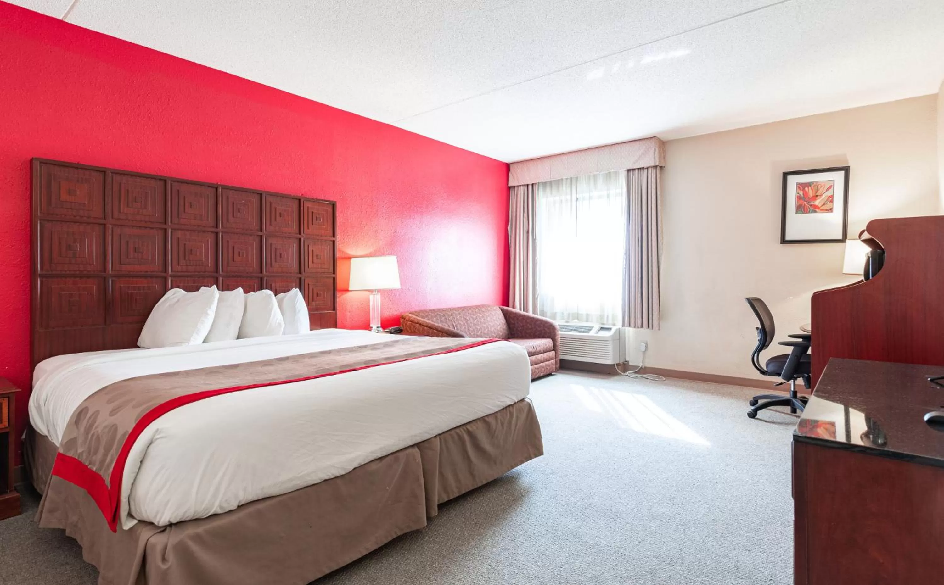 Bed in Ramada by Wyndham Columbus North