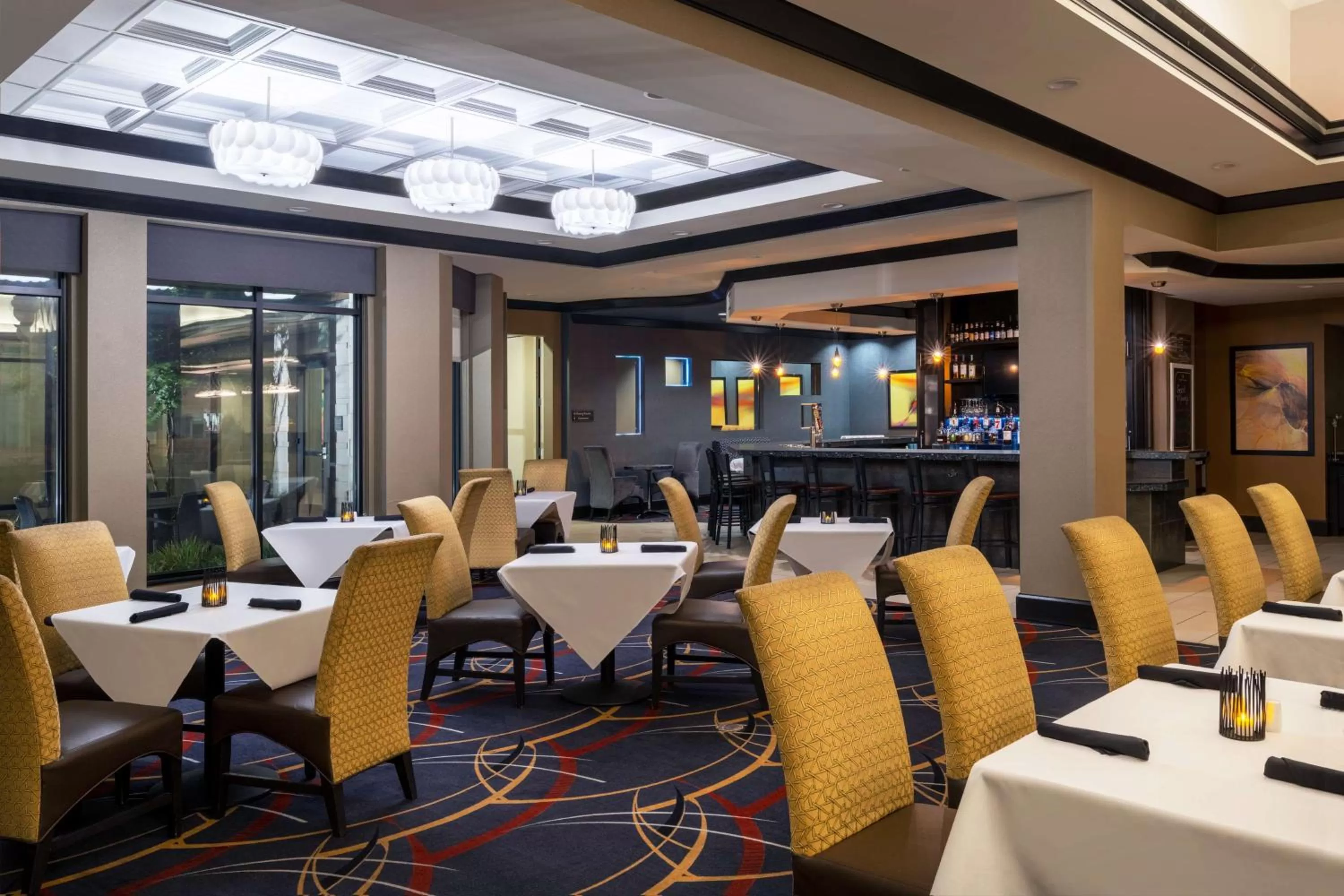 Restaurant/places to eat in Hilton Garden Inn Ft Worth Alliance Airport