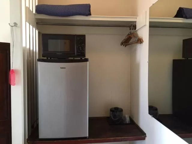 Wachapreague Inn - Motel Rooms