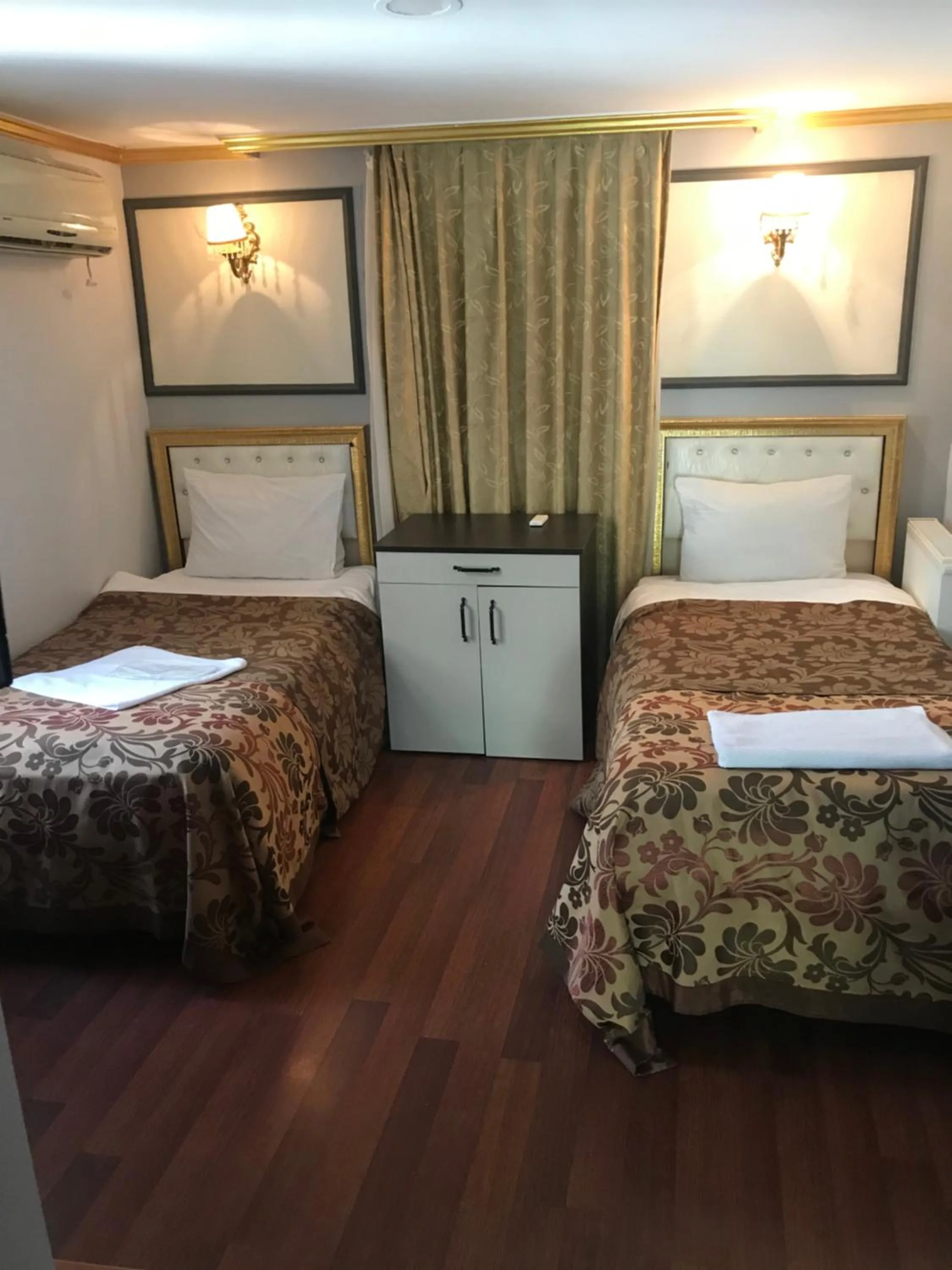 Bed in Meddusa Hotel