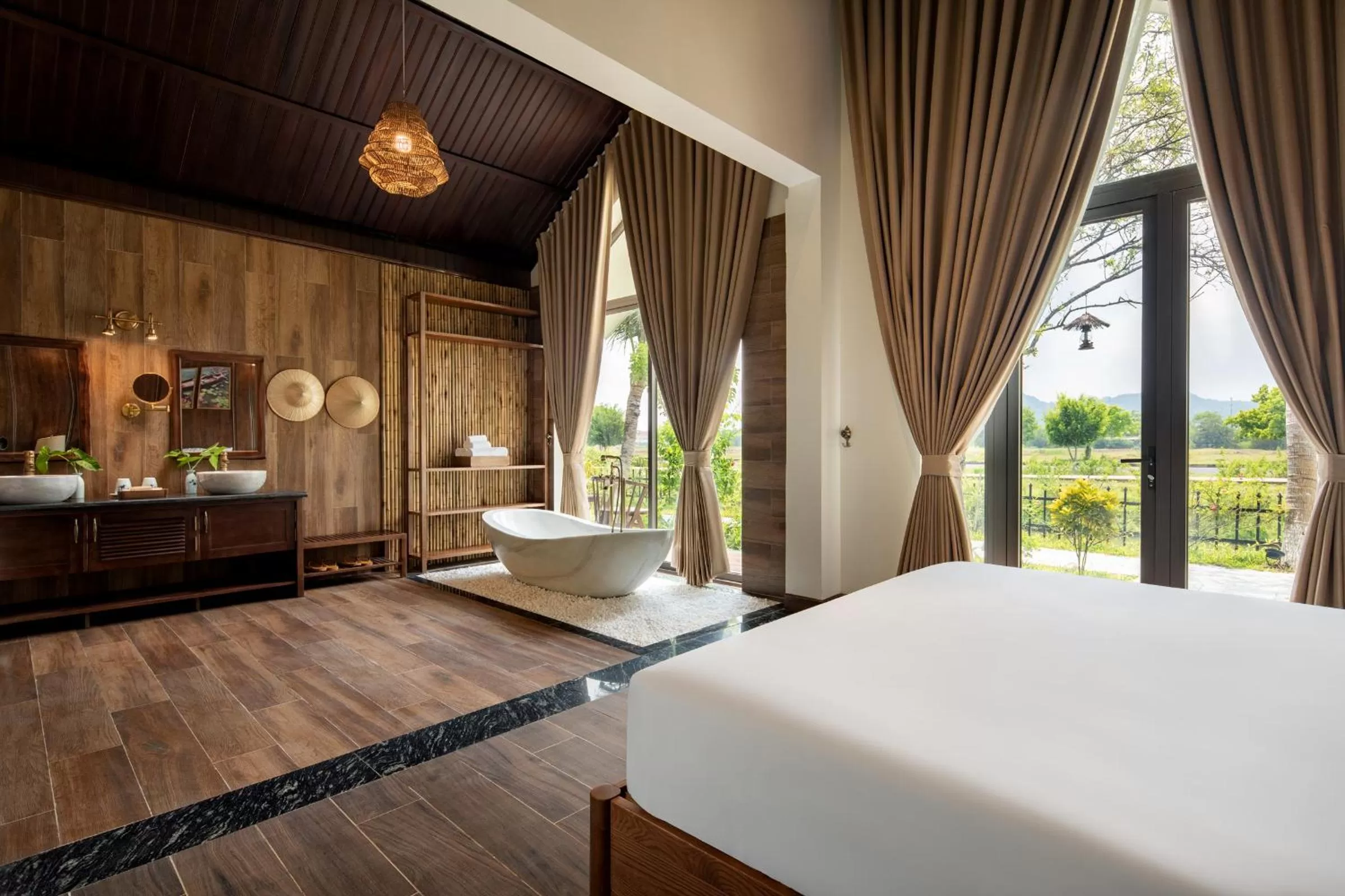 Photo of the whole room, Bed in Bai Dinh Riverside Resort & Spa