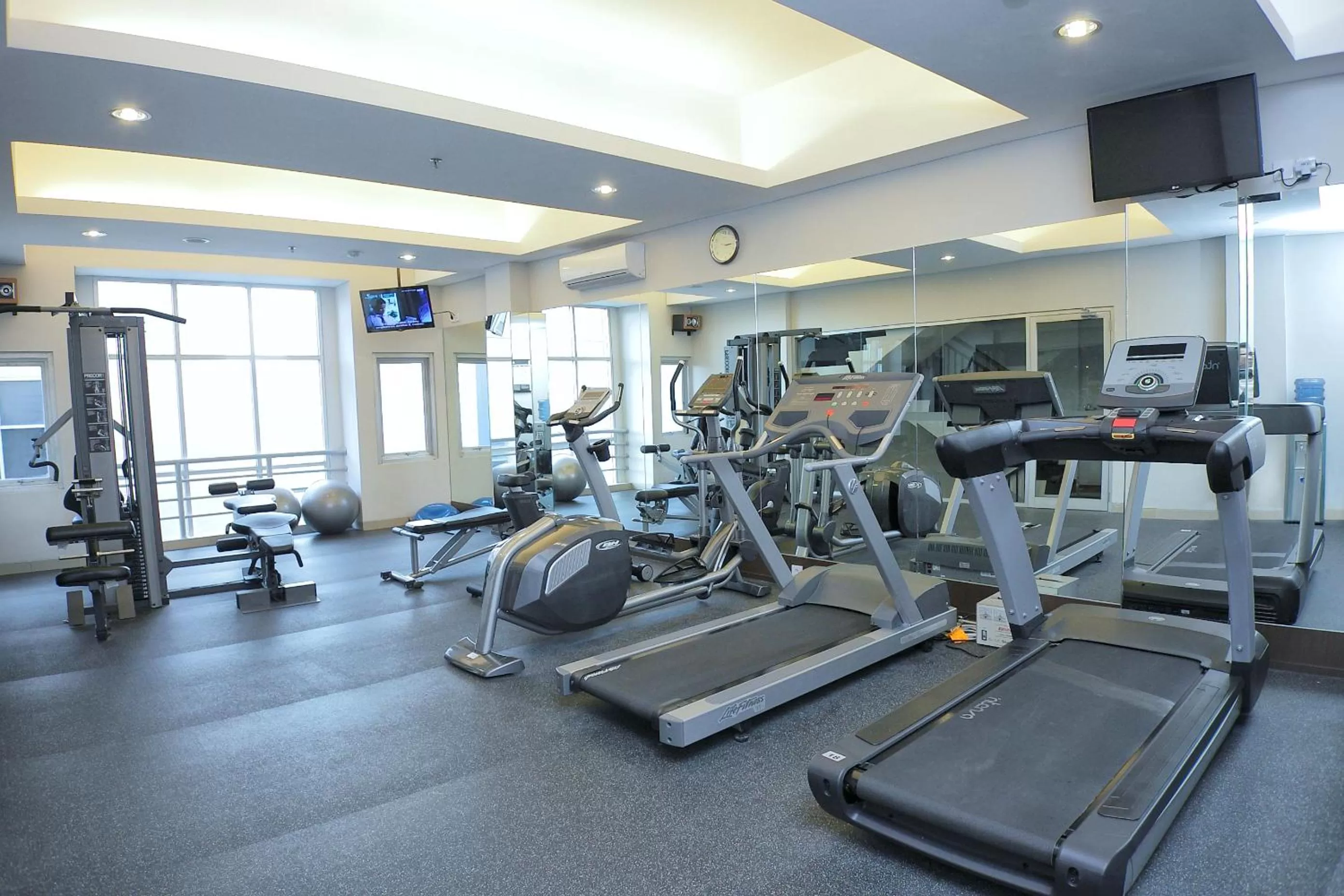 Fitness centre/facilities in Swiss-Belinn Balikpapan