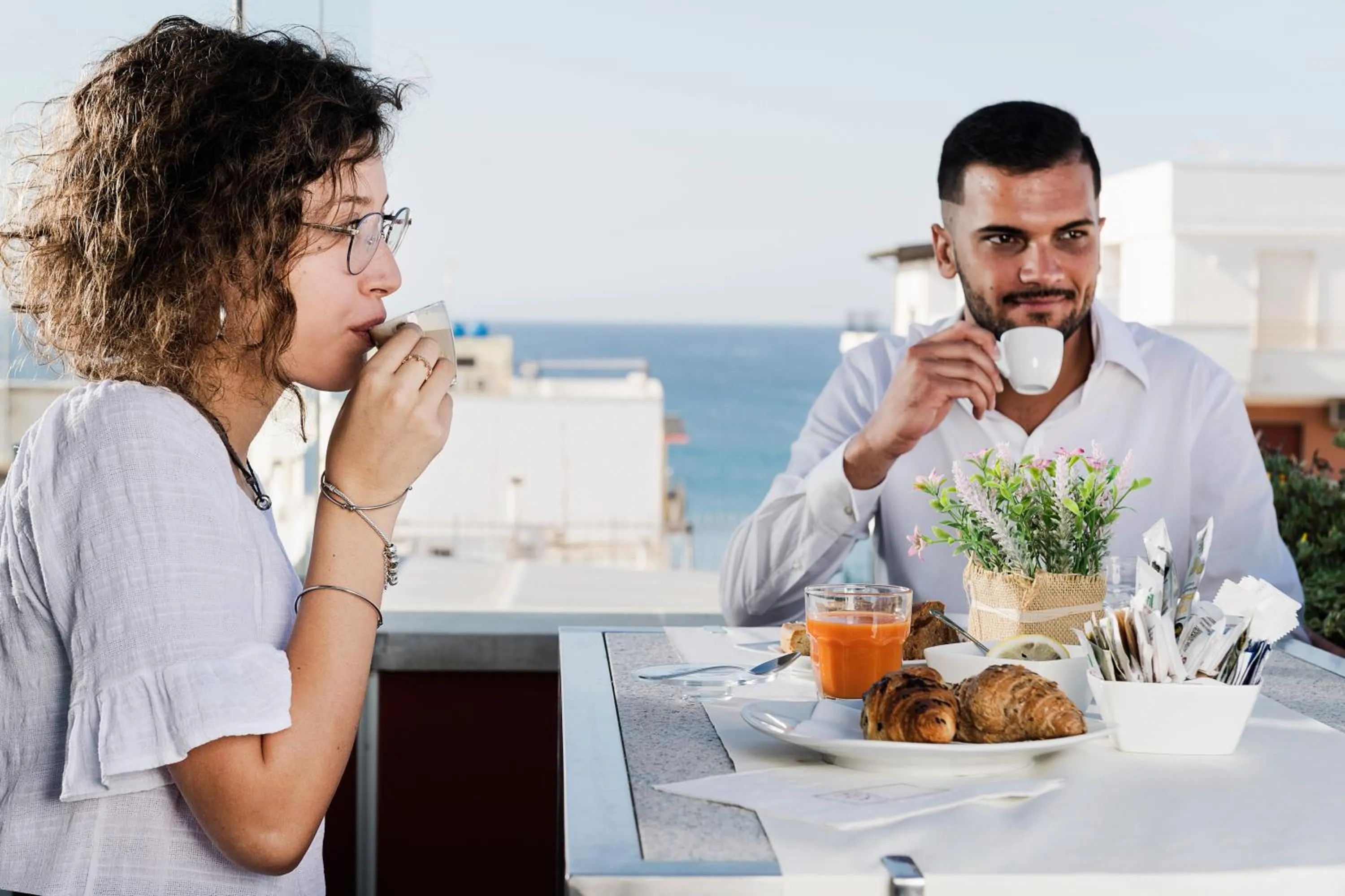 People in Hotel 33 Baroni