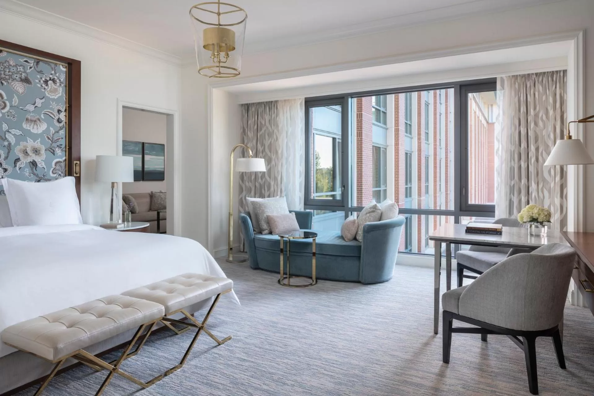 Photo of the whole room, Bed in Four Seasons Hotel Westlake Village