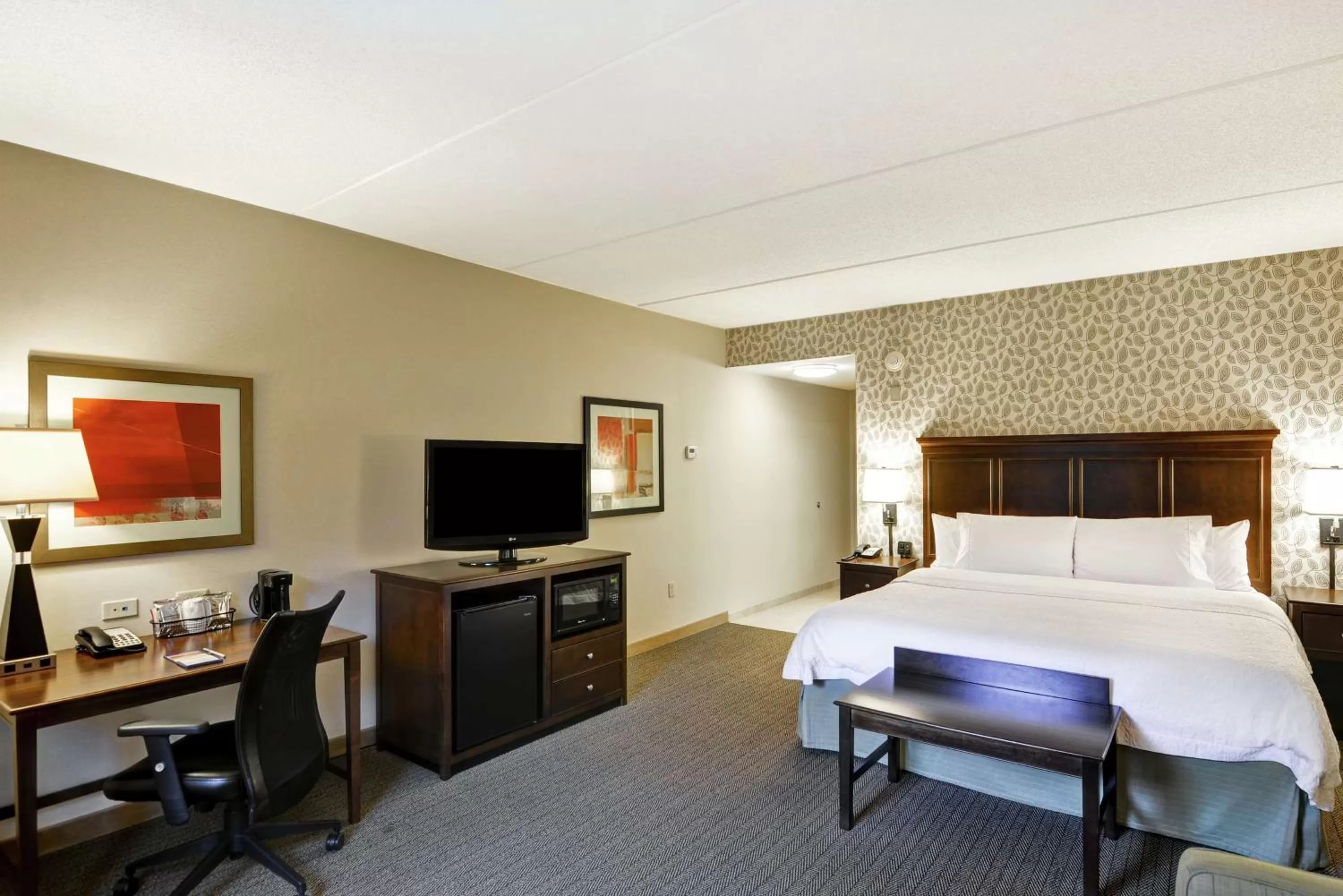 Bedroom, Bed in Hampton Inn Tunkhannock