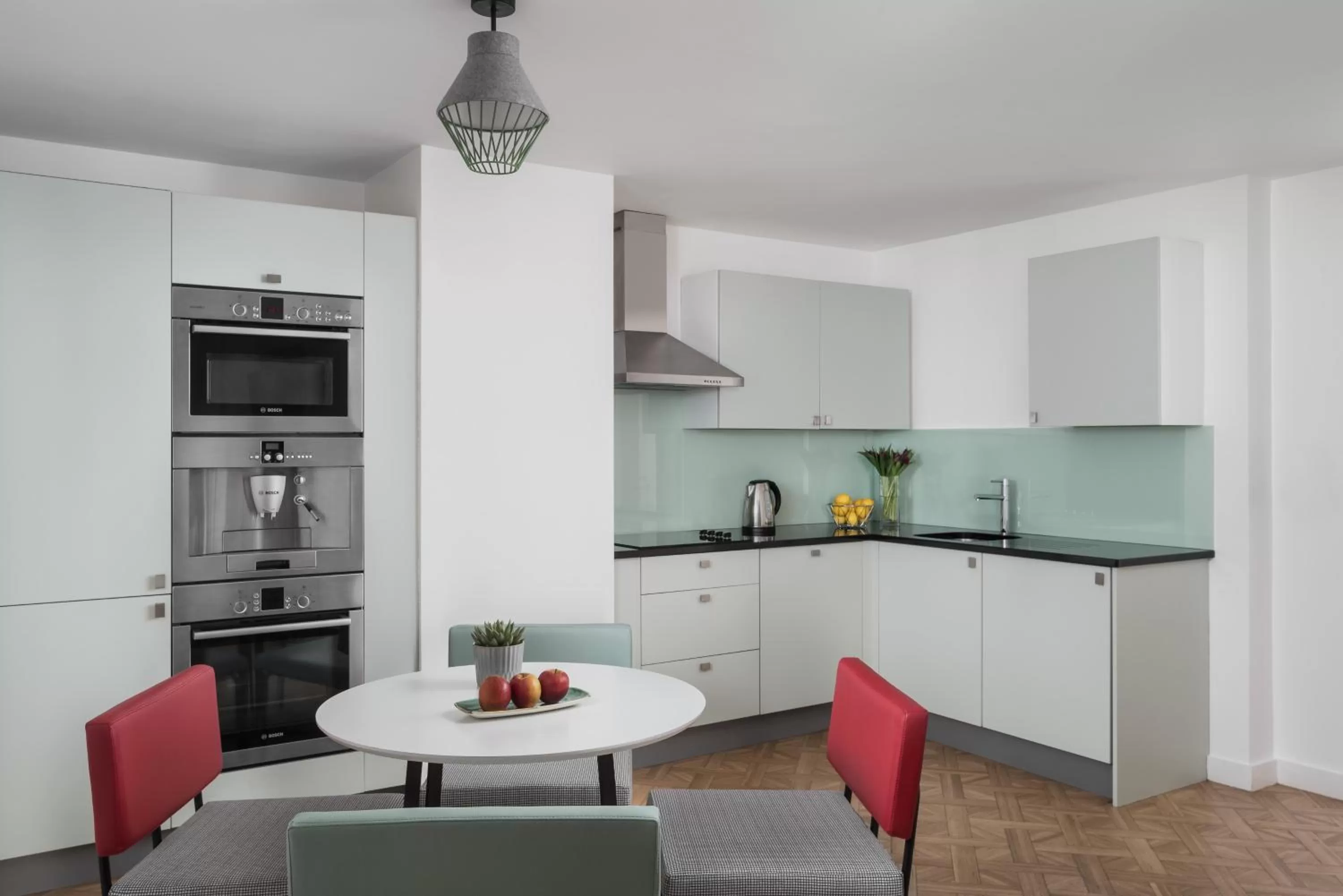 Dining area in Church Street by Supercity Aparthotels